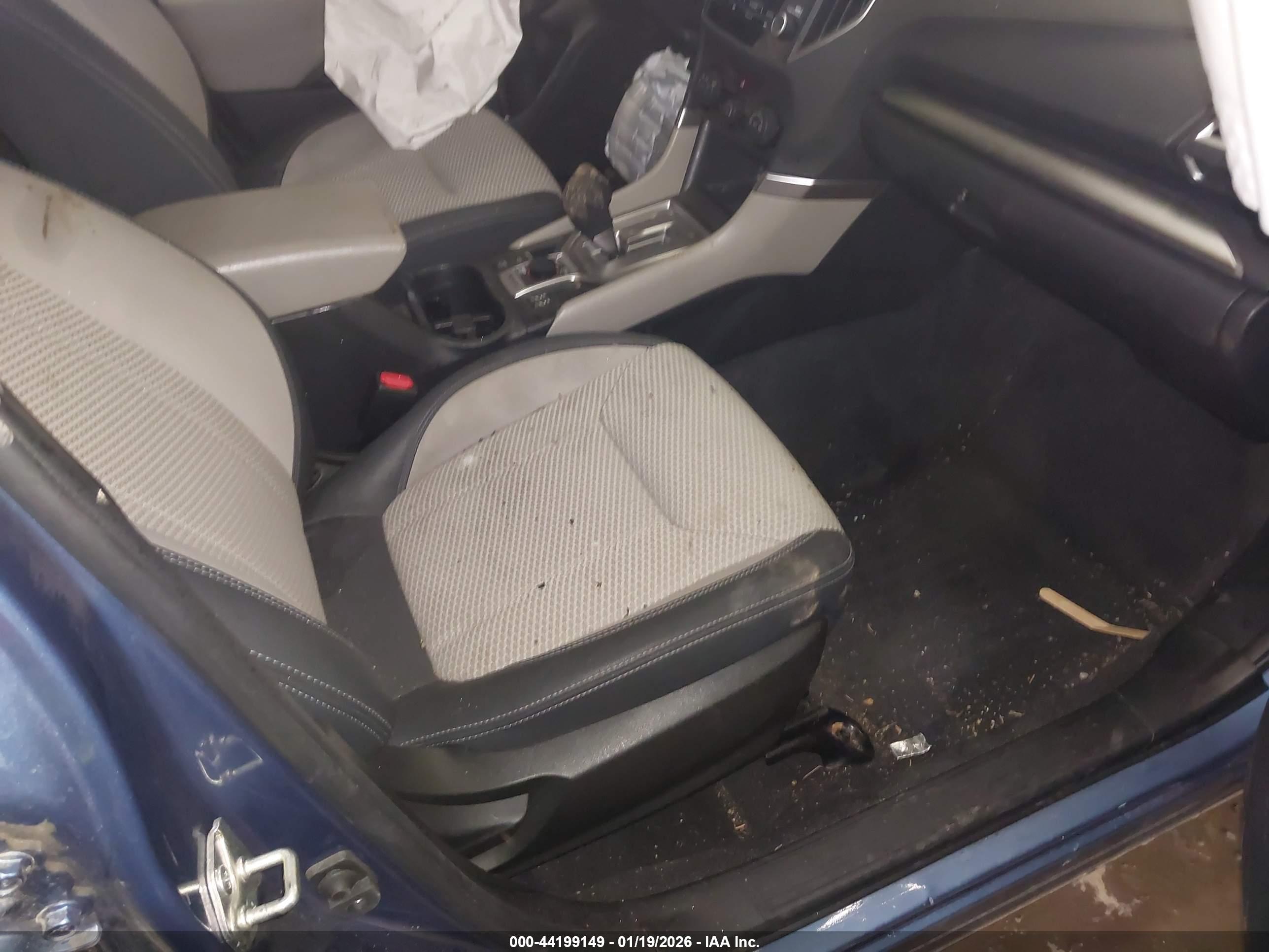 SUBARU FORESTER image 5