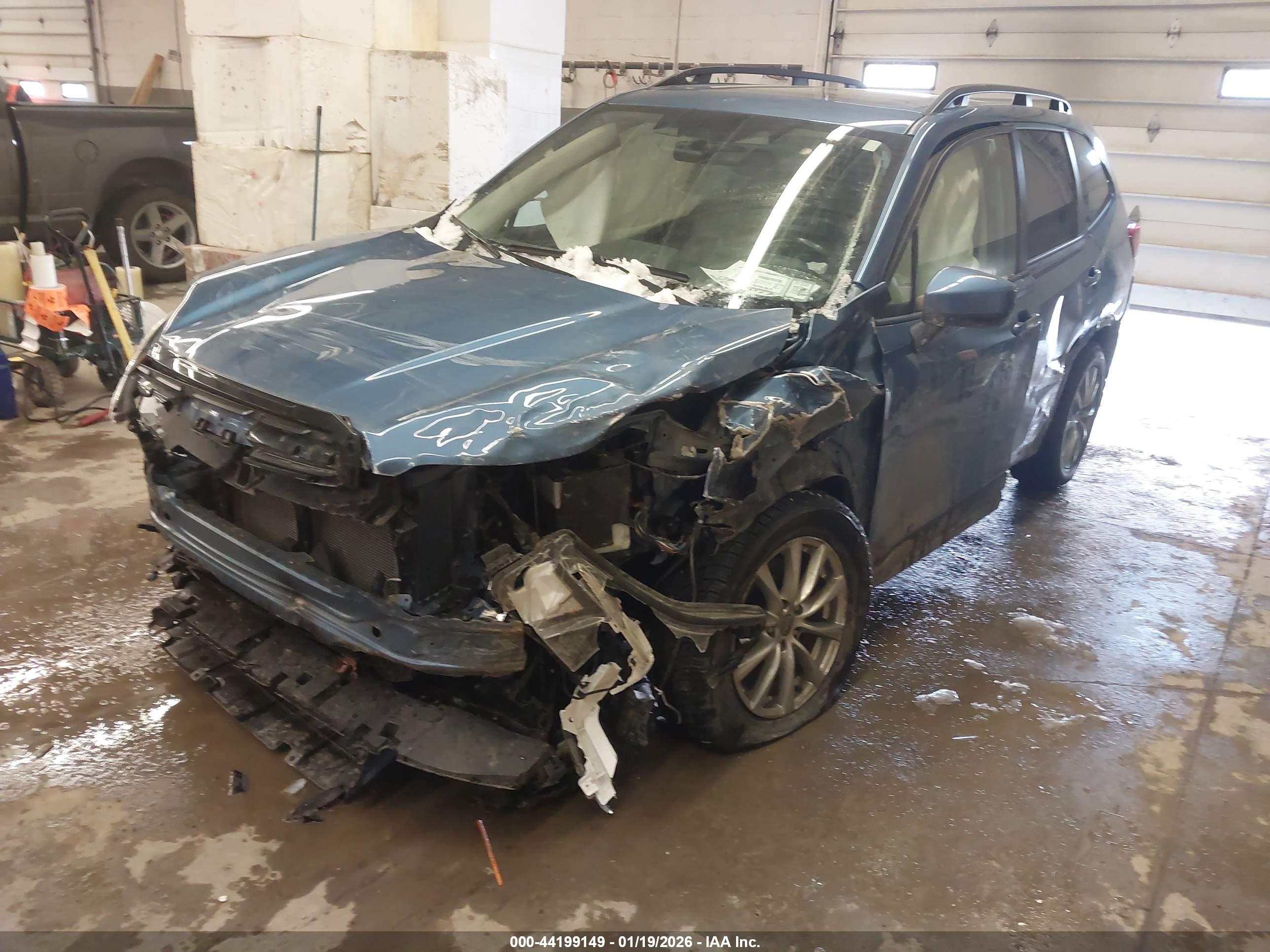 SUBARU FORESTER image 6
