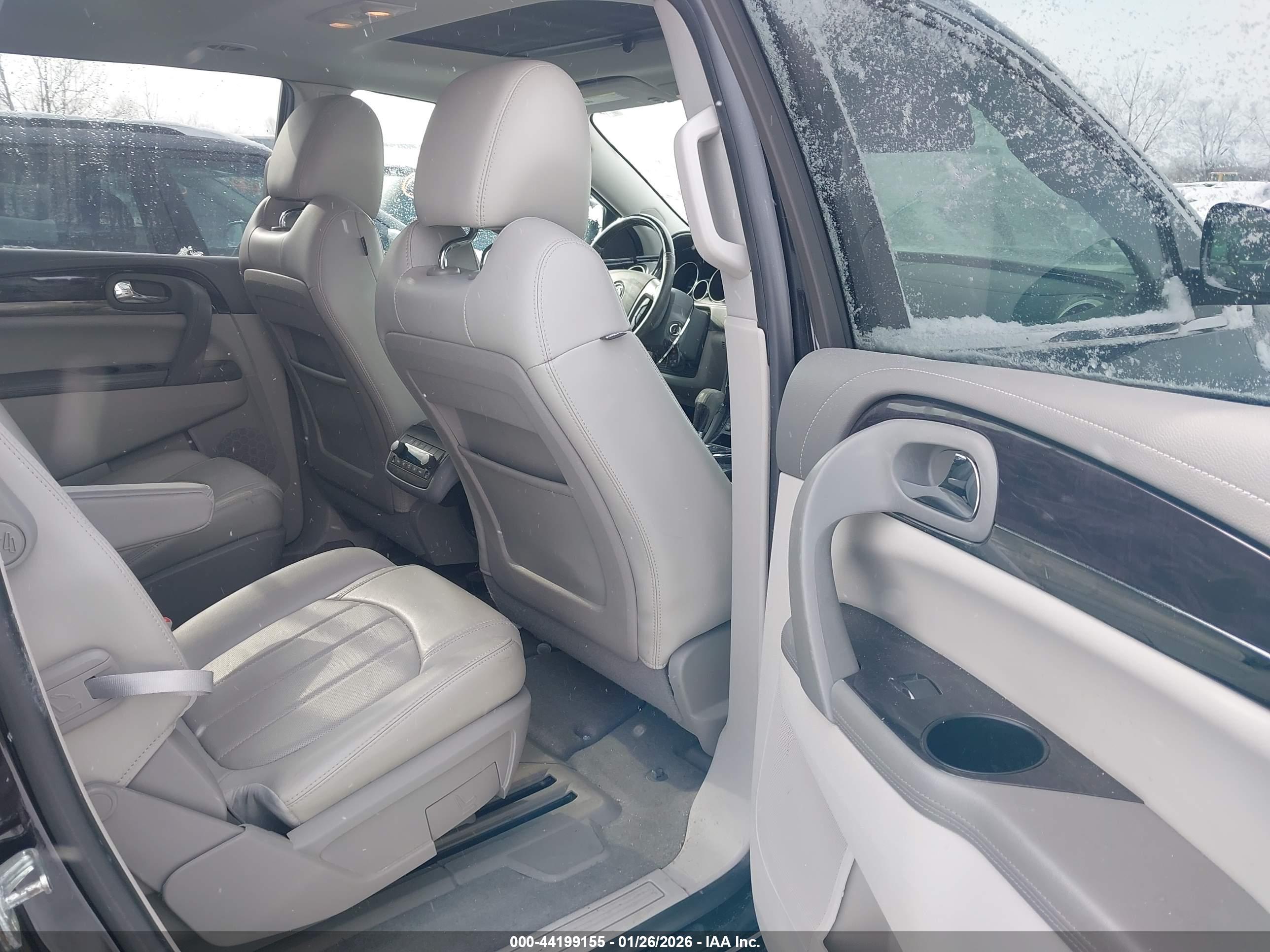 BUICK ENCLAVE image 8