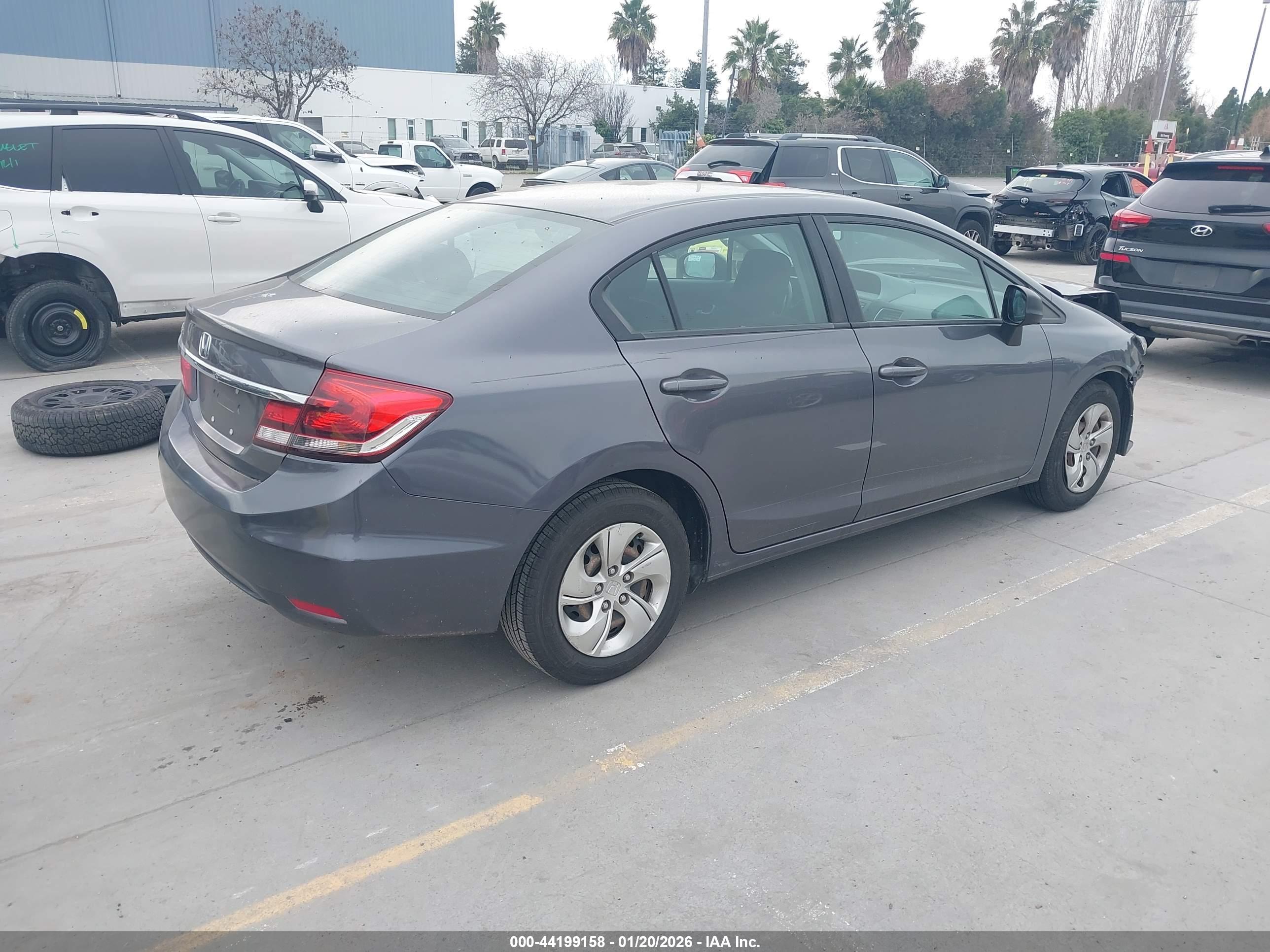 HONDA CIVIC image 4