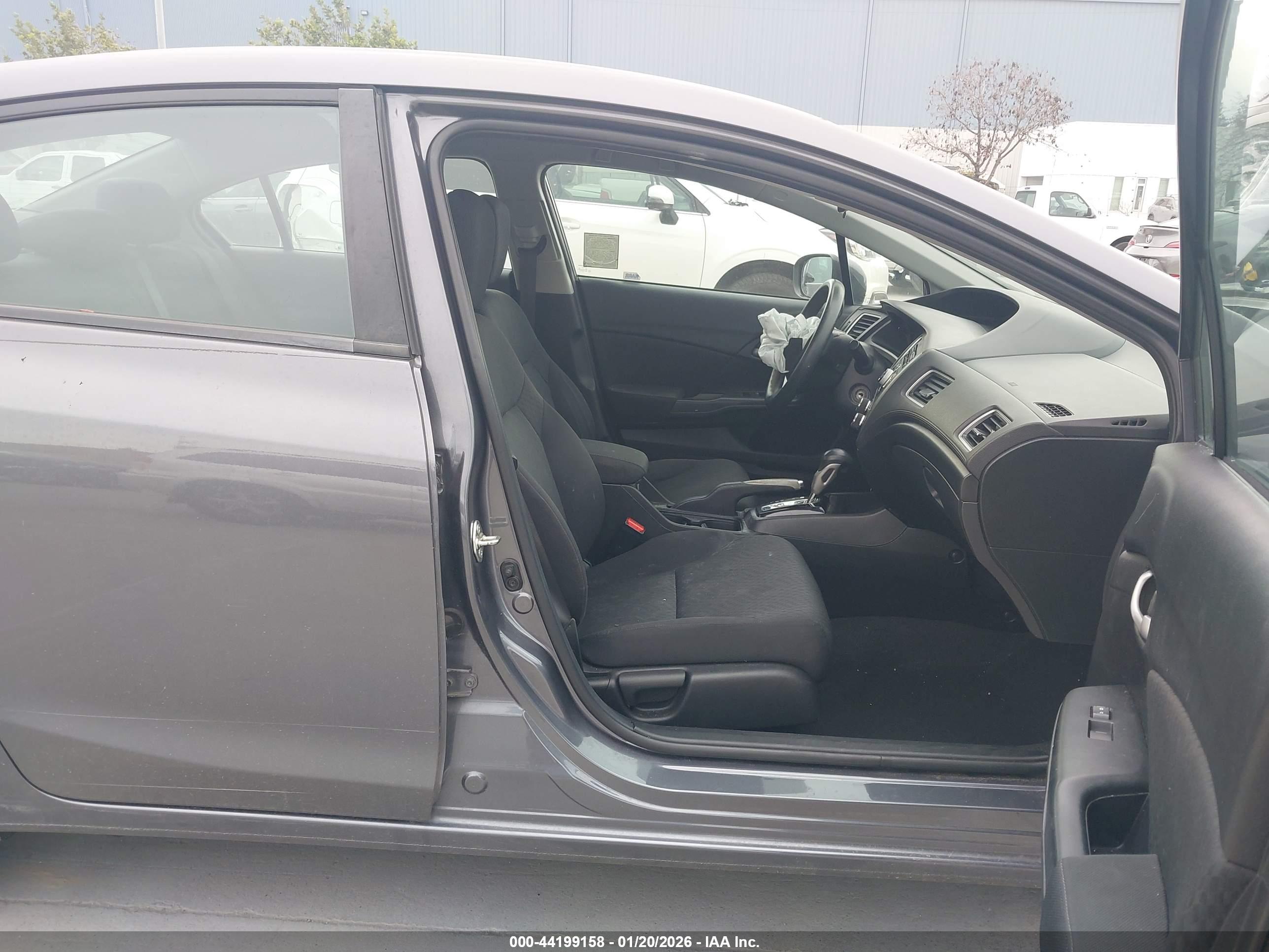 HONDA CIVIC image 5
