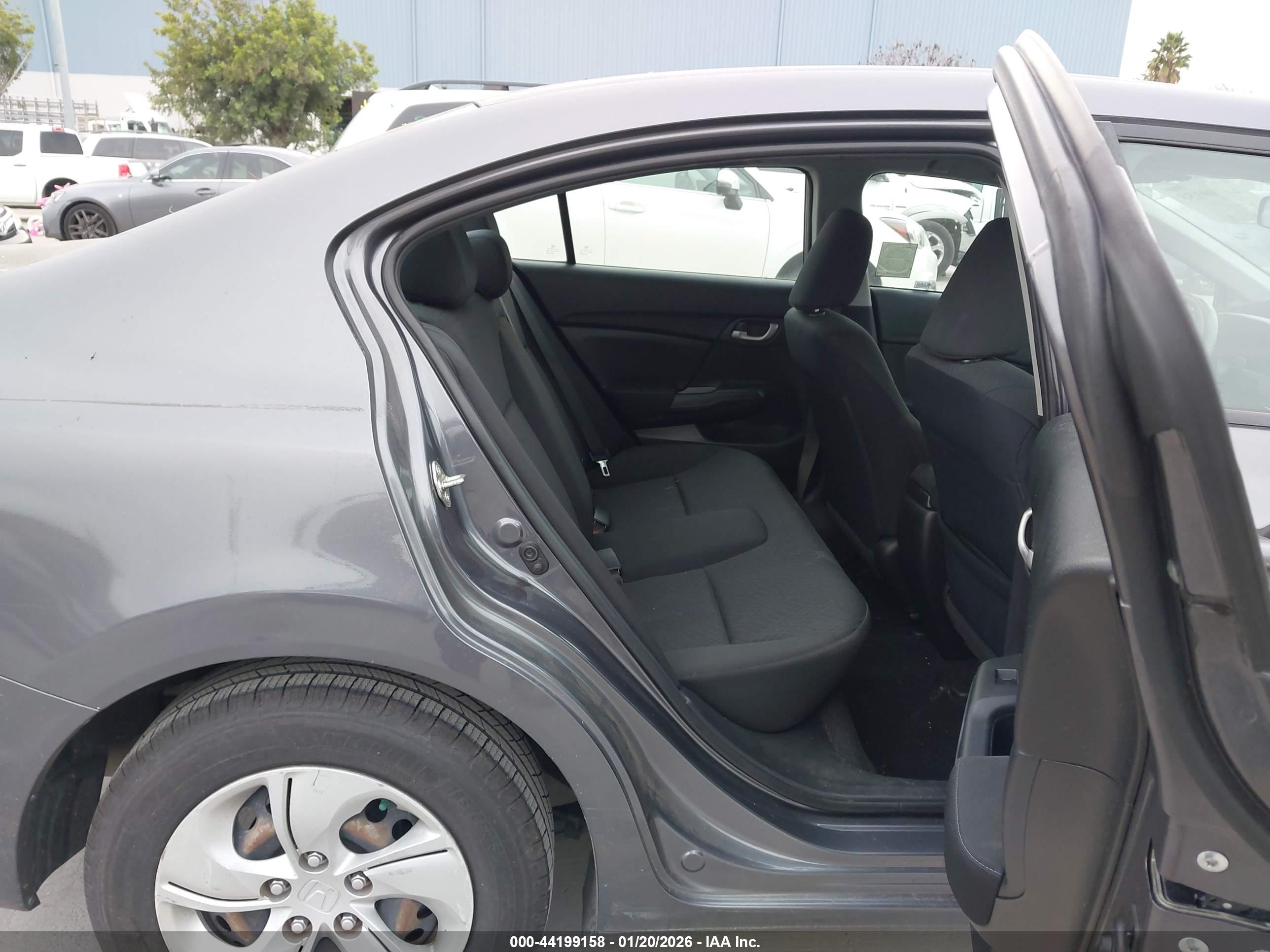 HONDA CIVIC image 8