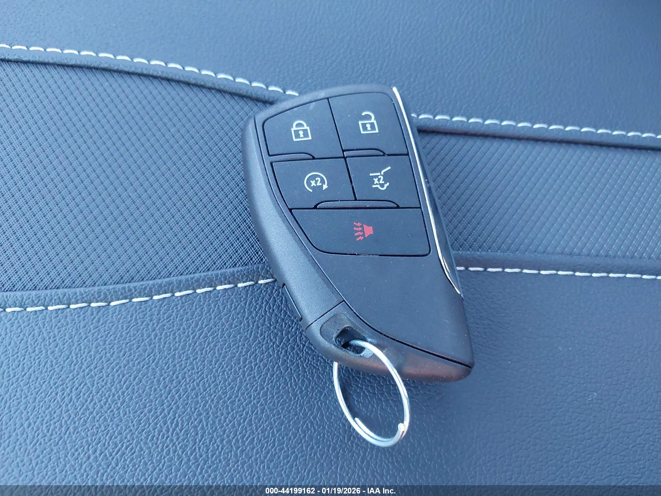 CHEVROLET TRAVERSE image 11