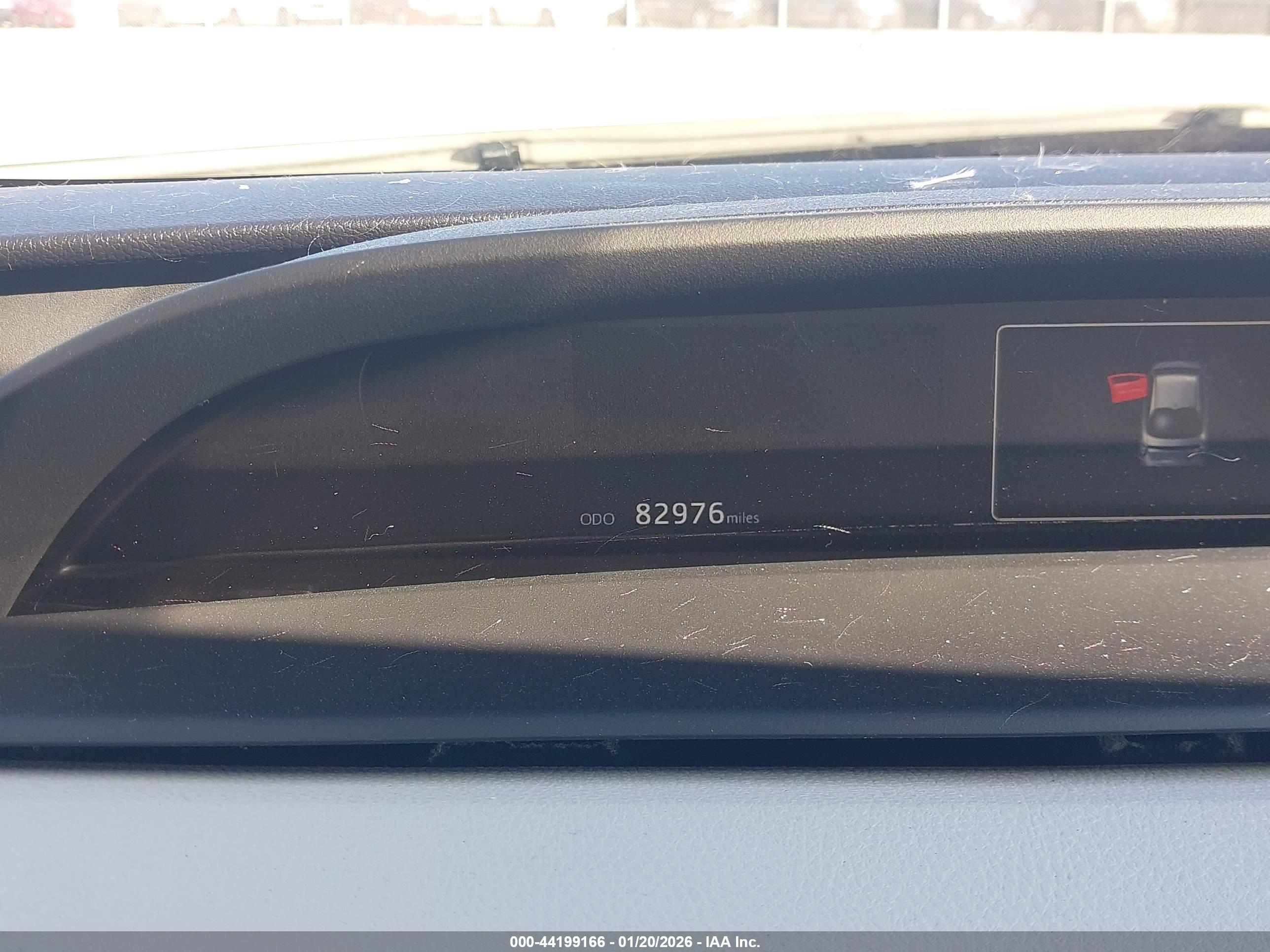 TOYOTA PRIUS image 7