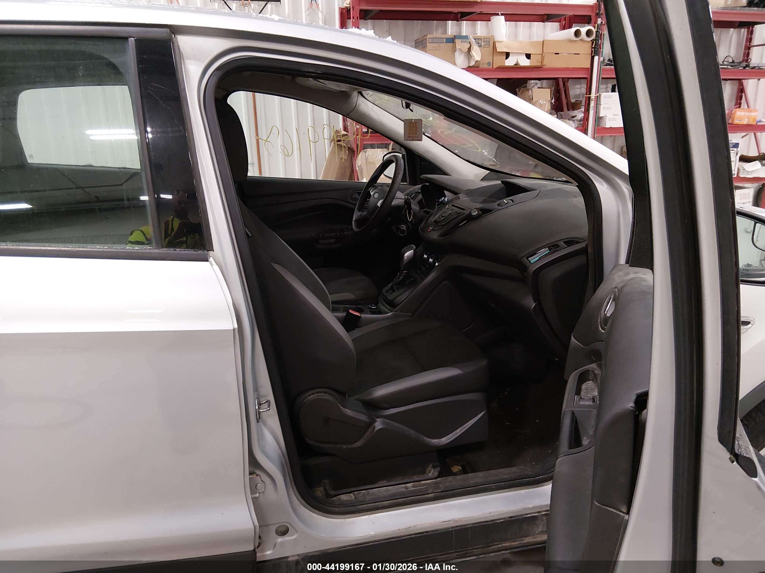 FORD ESCAPE image 5