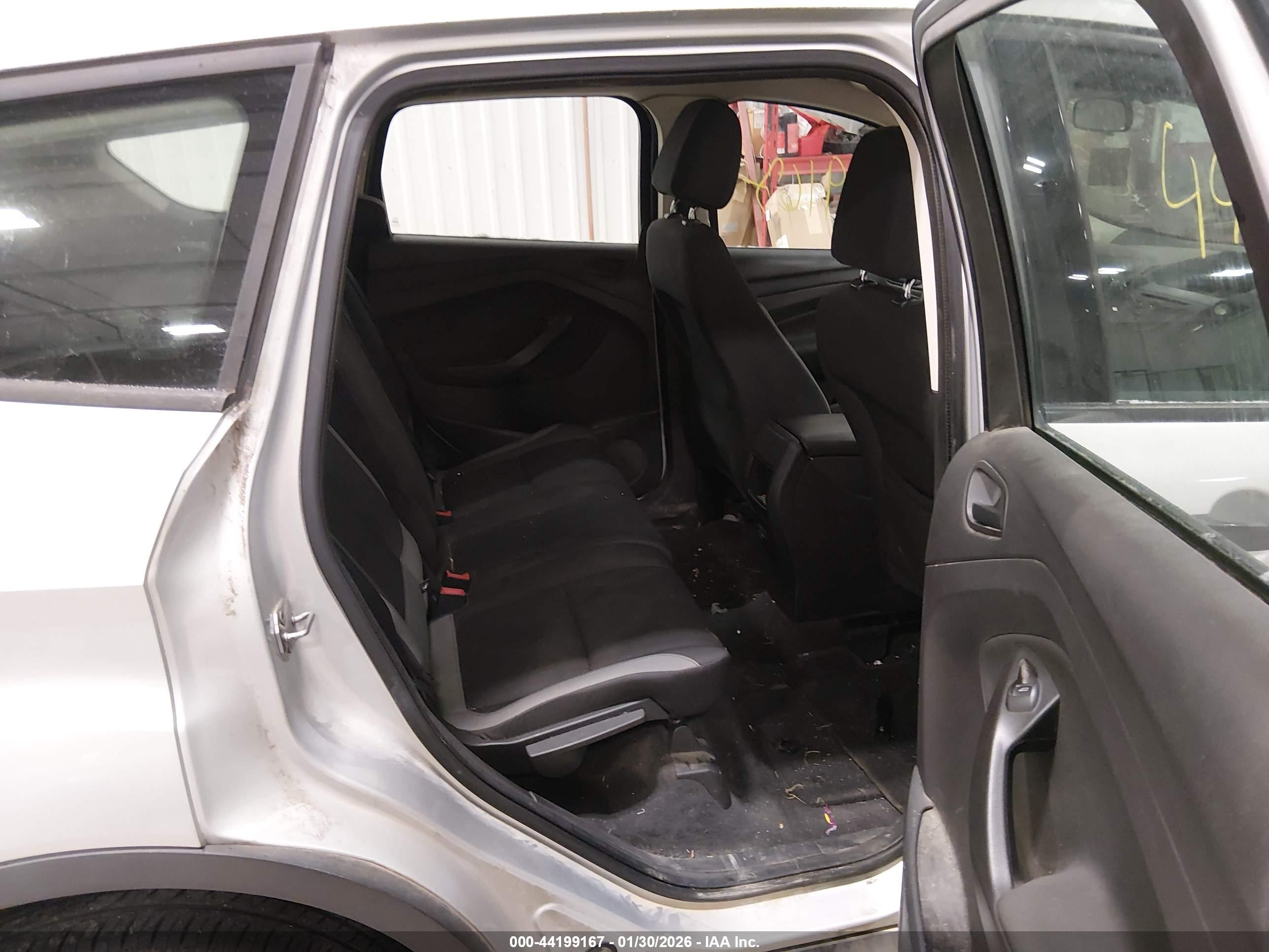 FORD ESCAPE image 8