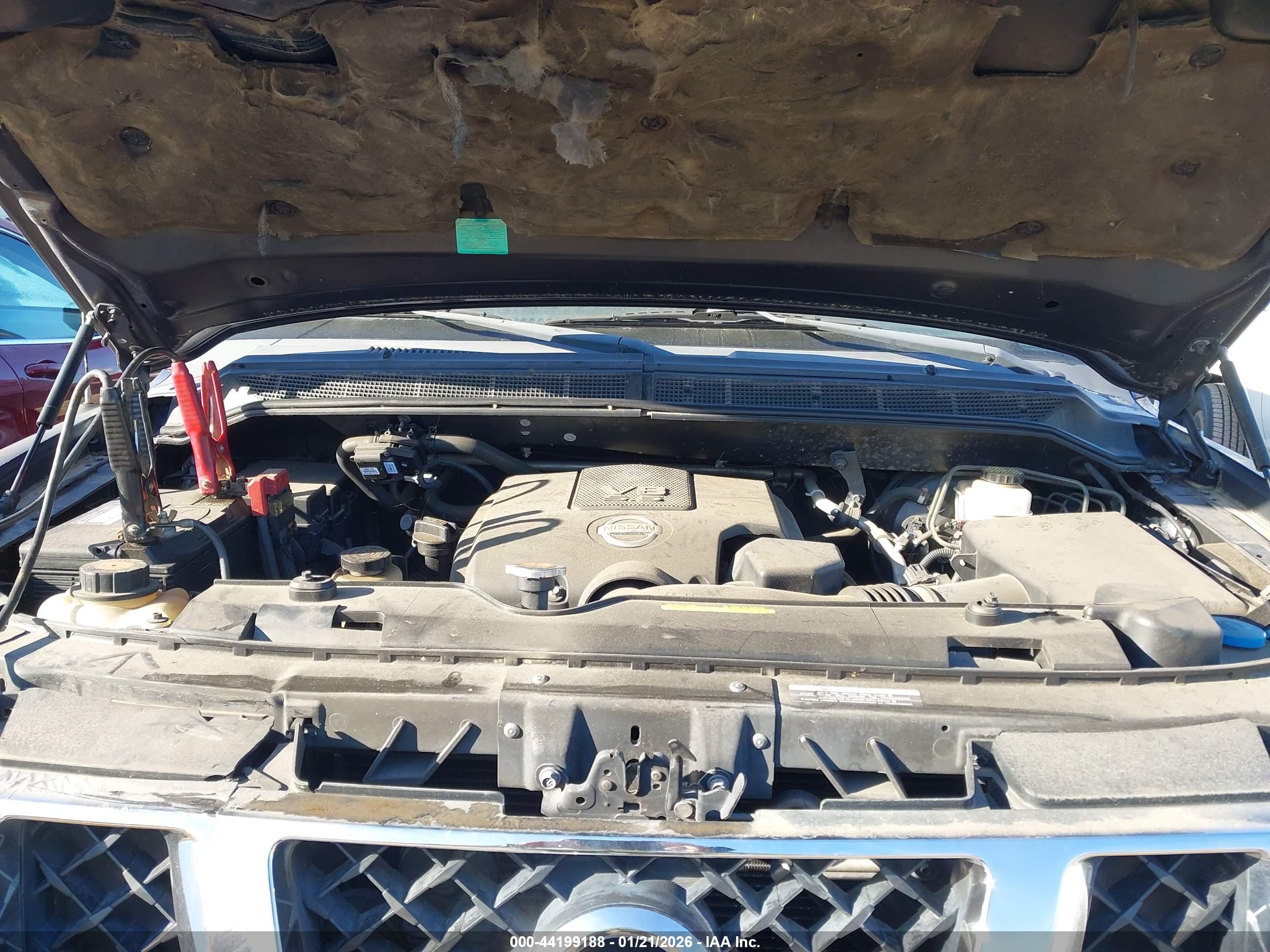 NISSAN TITAN image 10