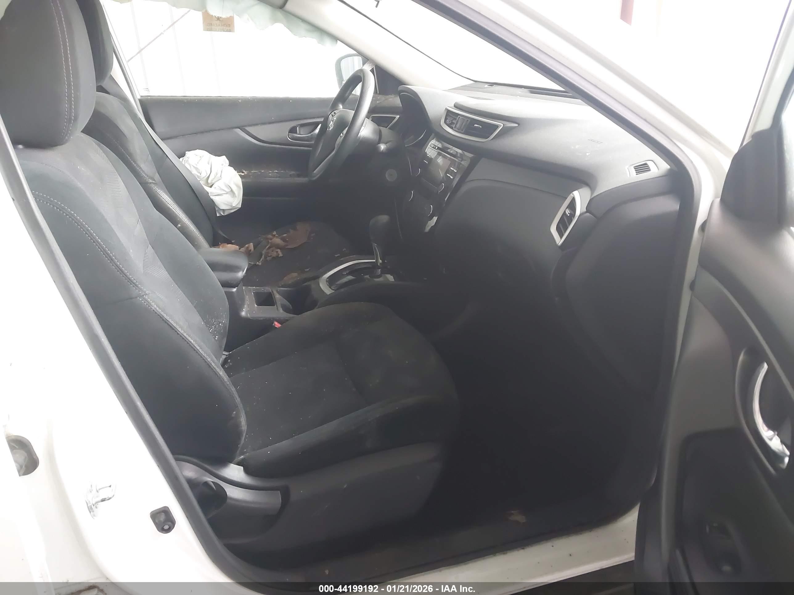 NISSAN ROGUE image 5