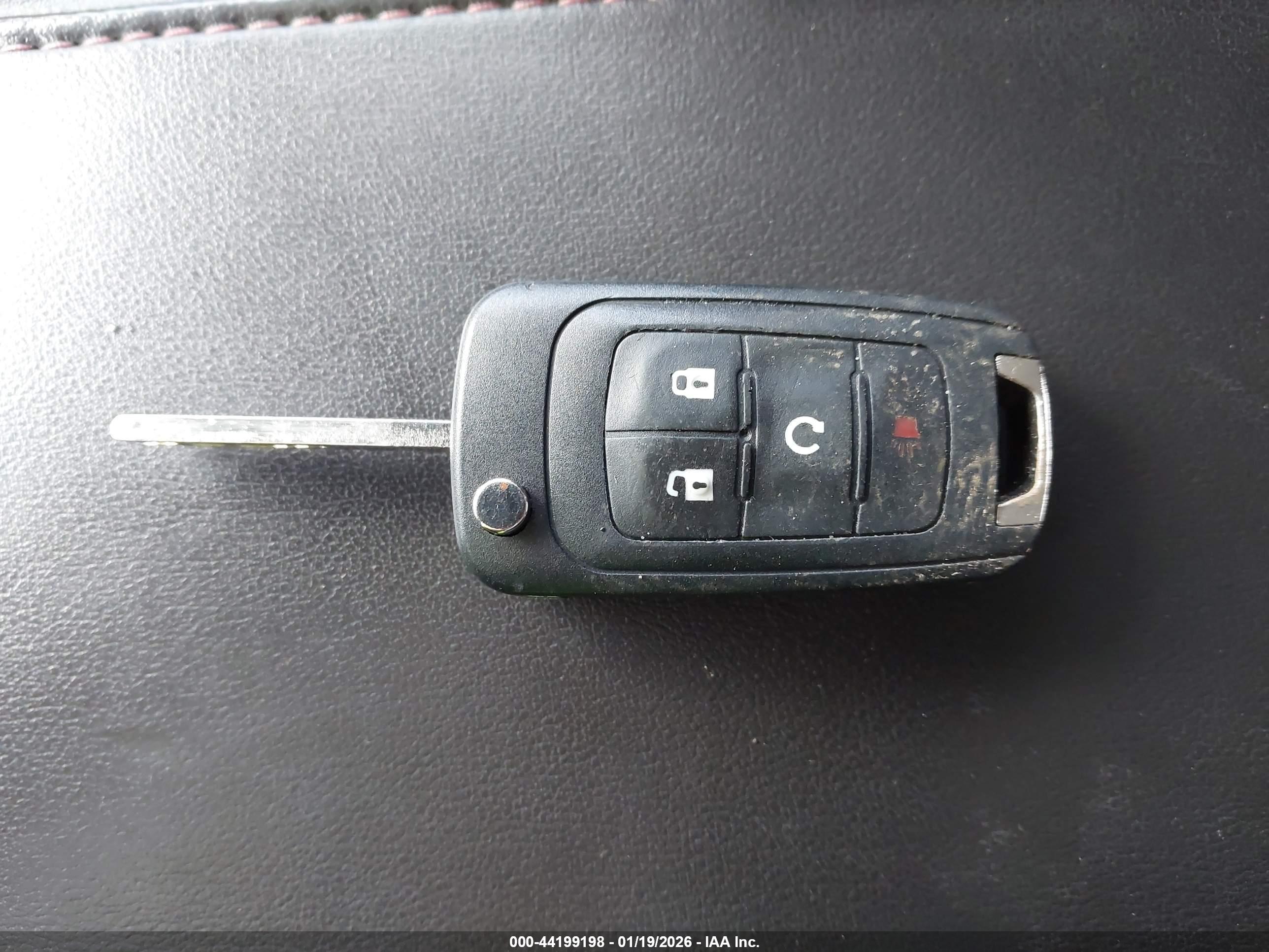 GMC TERRAIN image 11