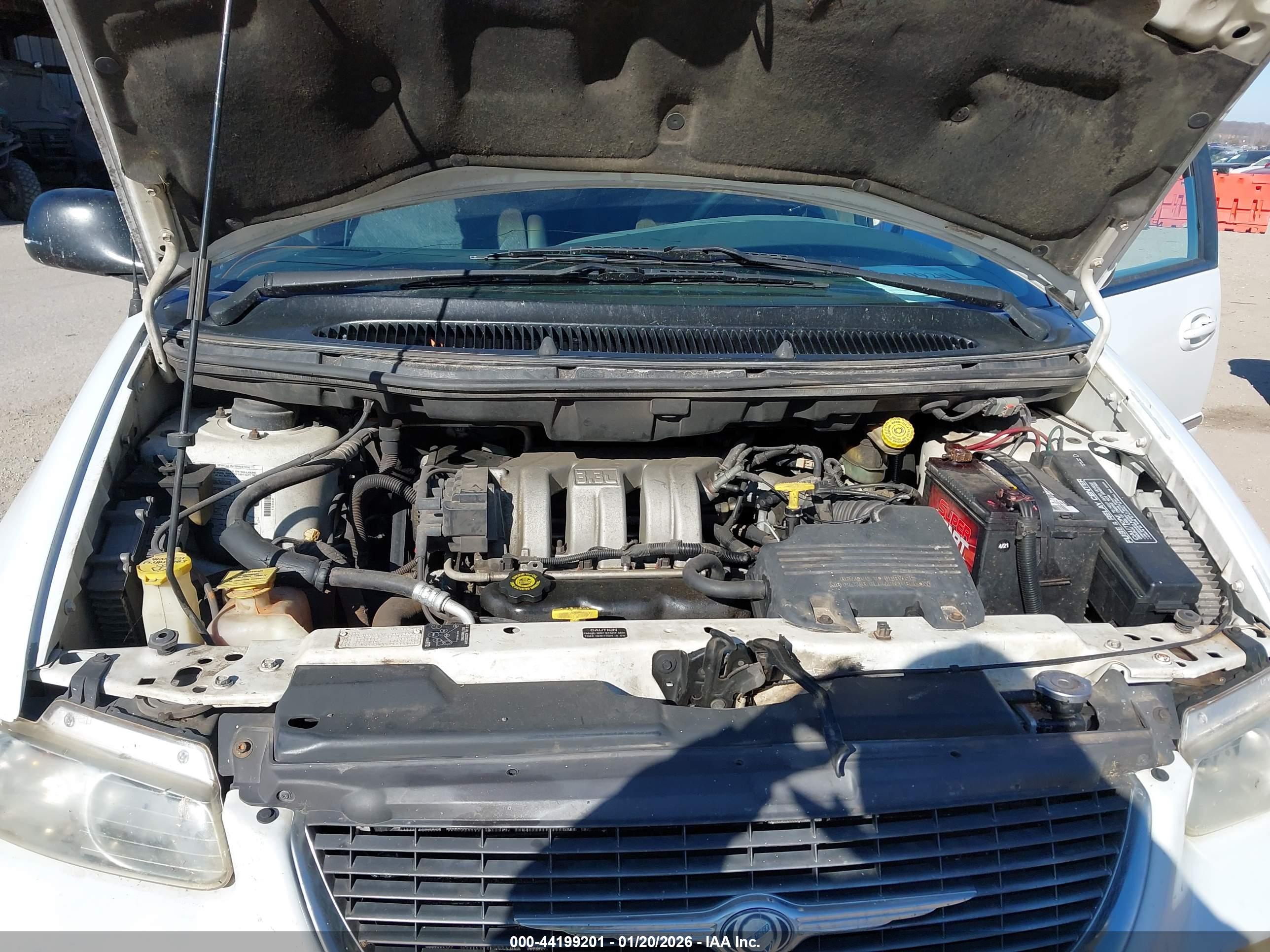 CHRYSLER TOWN image 10