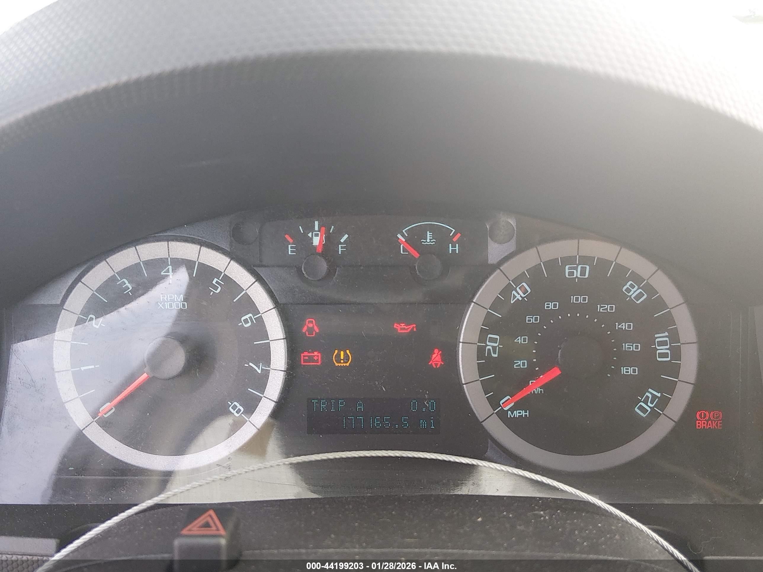 FORD ESCAPE image 7