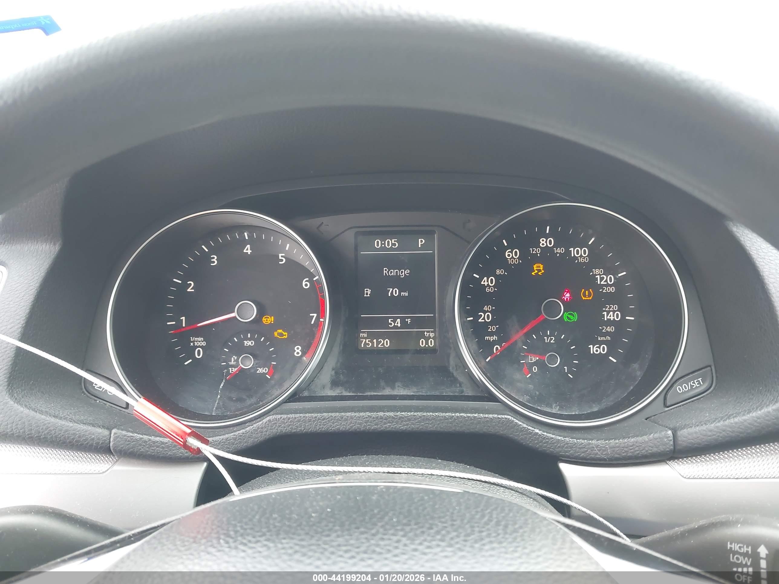 VOLKSWAGEN PASSAT image 7