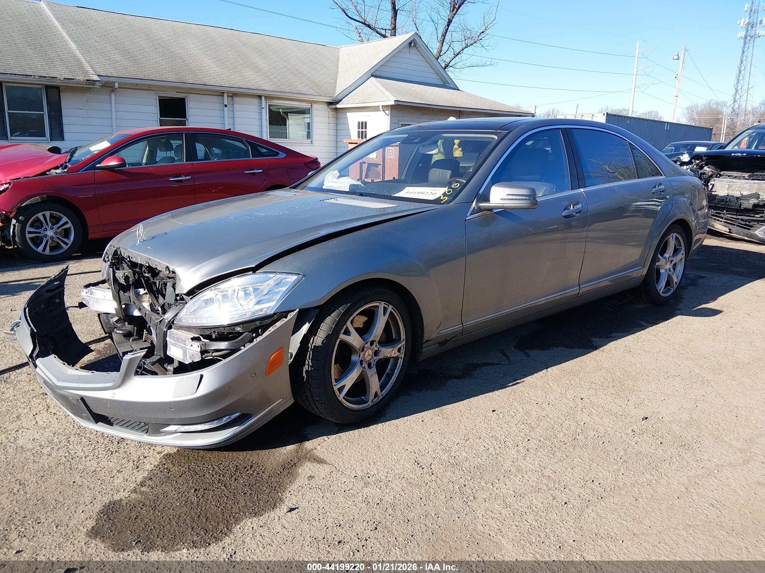 MERCEDES-BENZ S image 2