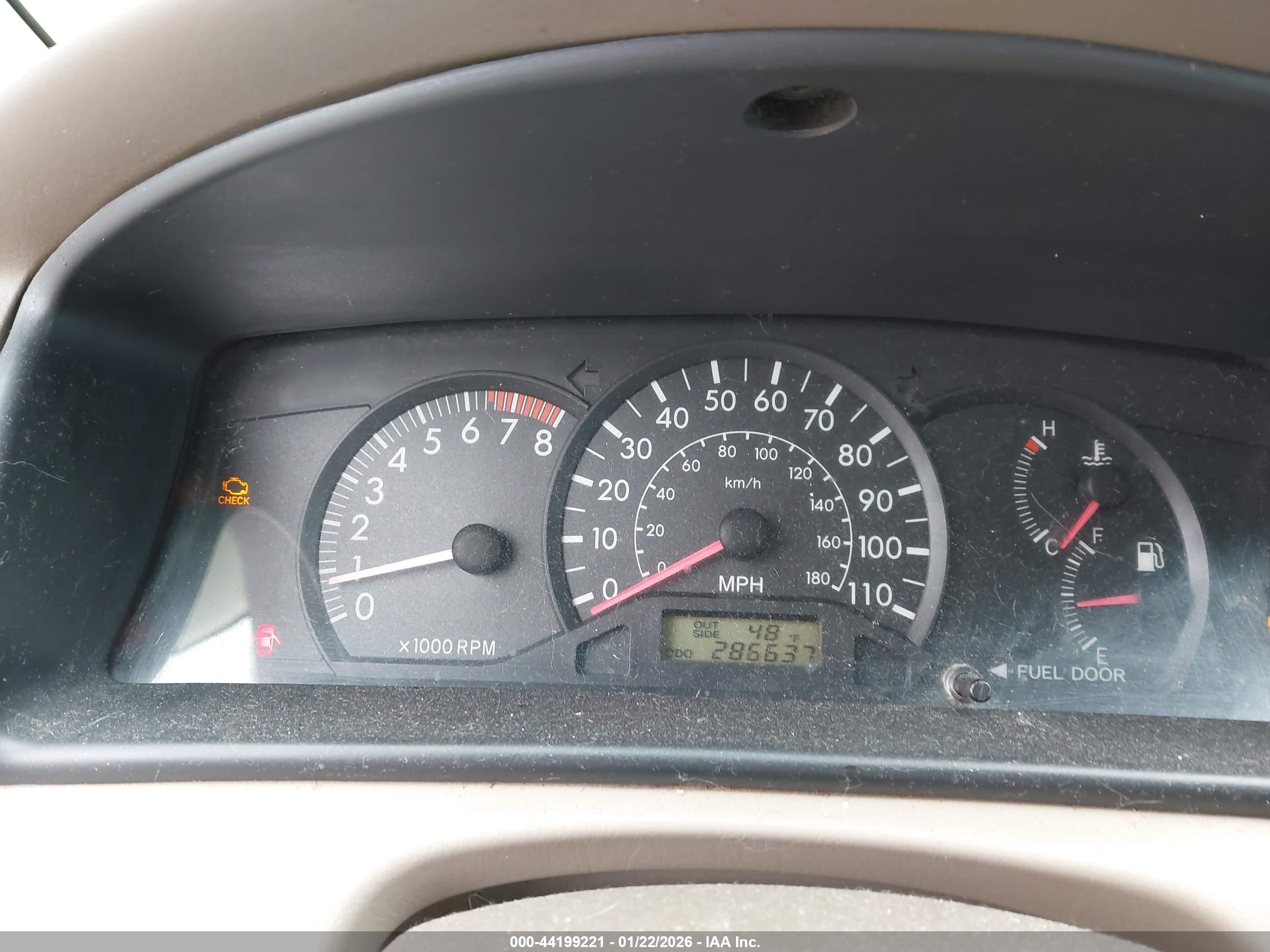 TOYOTA COROLLA image 7