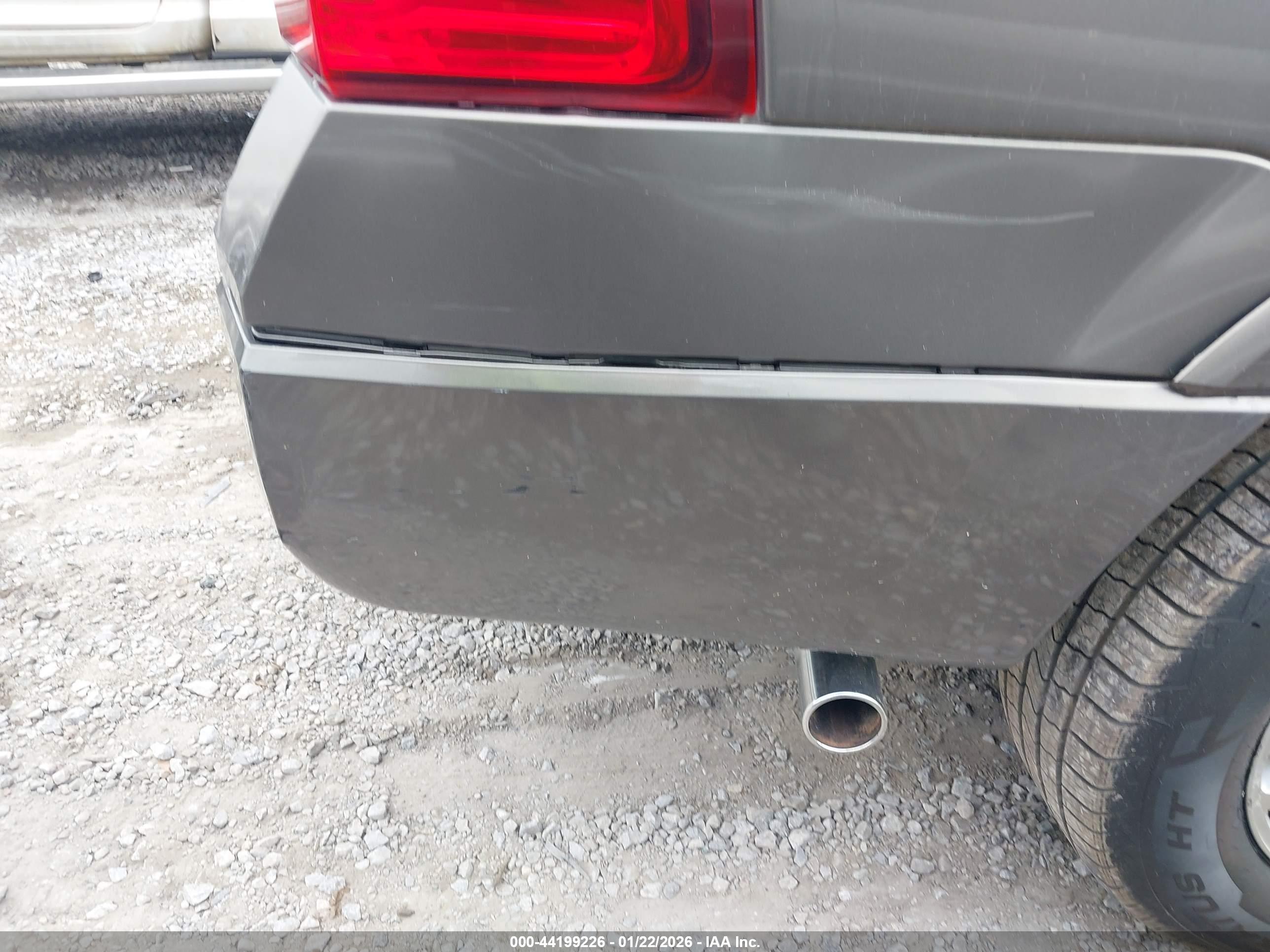 FORD EXPEDITION image 6