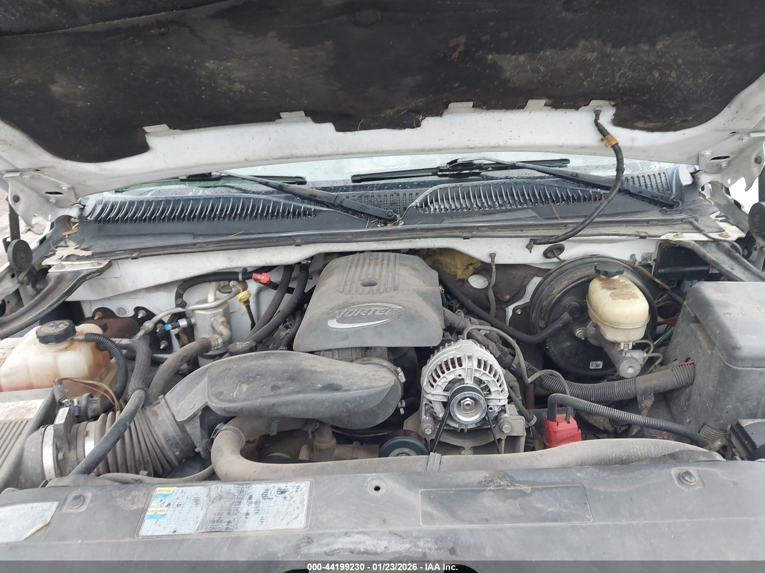 CHEVROLET SILVERADO image 10