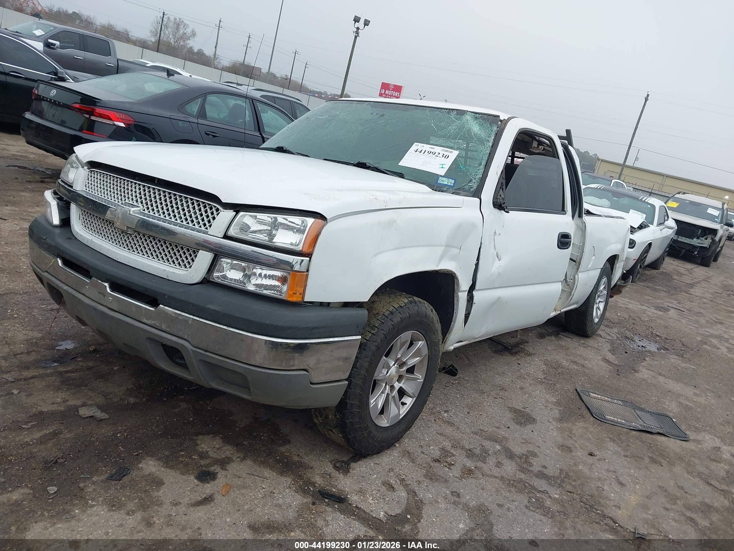 CHEVROLET SILVERADO image 2