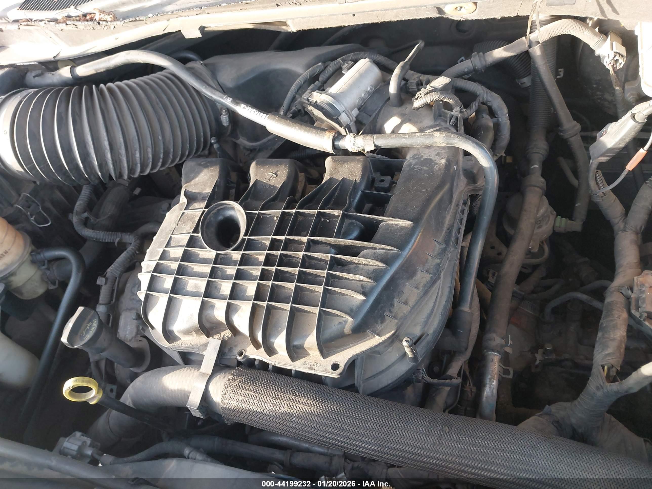 CHRYSLER TOWN image 10