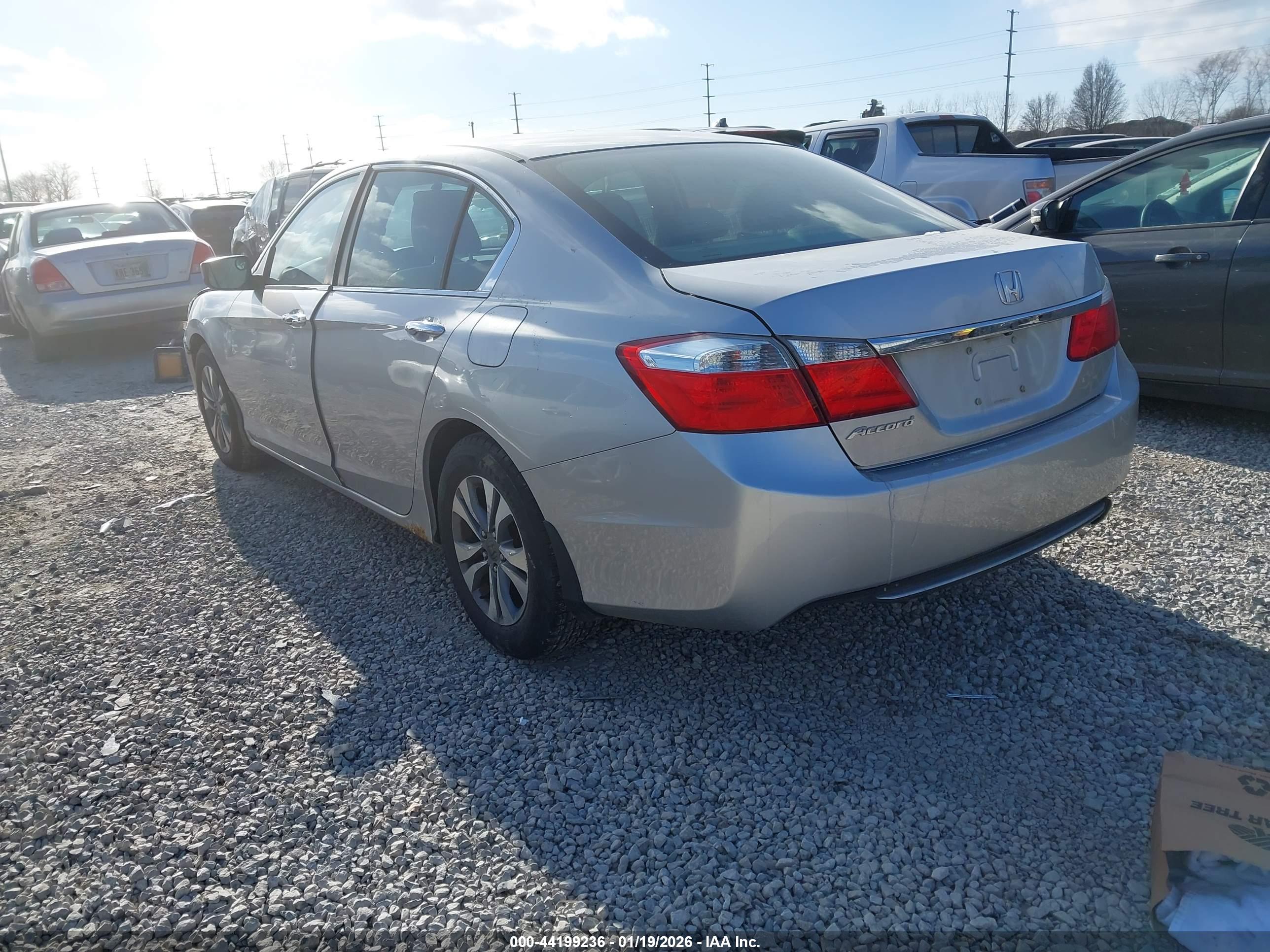 HONDA ACCORD image 3