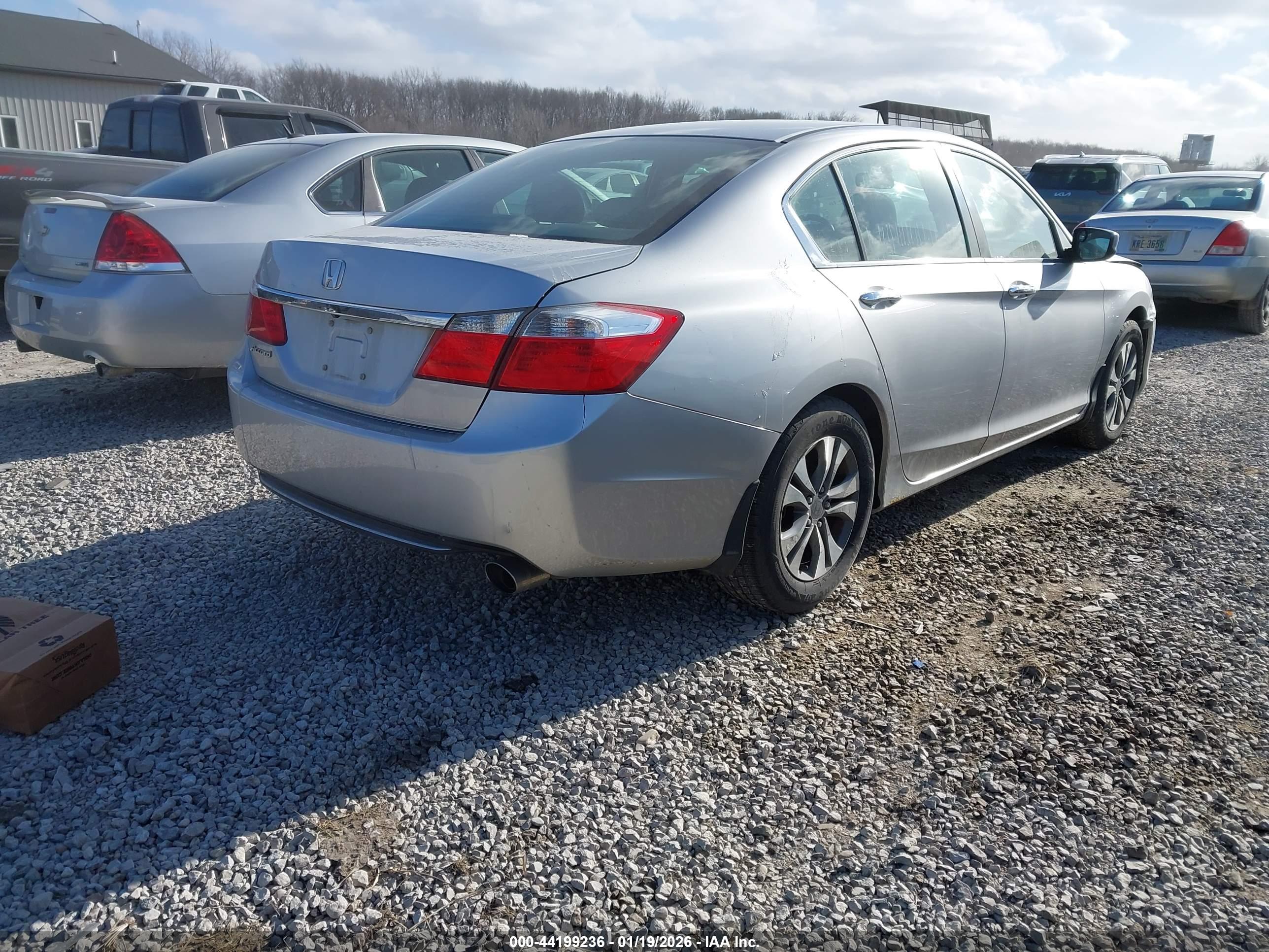 HONDA ACCORD image 4
