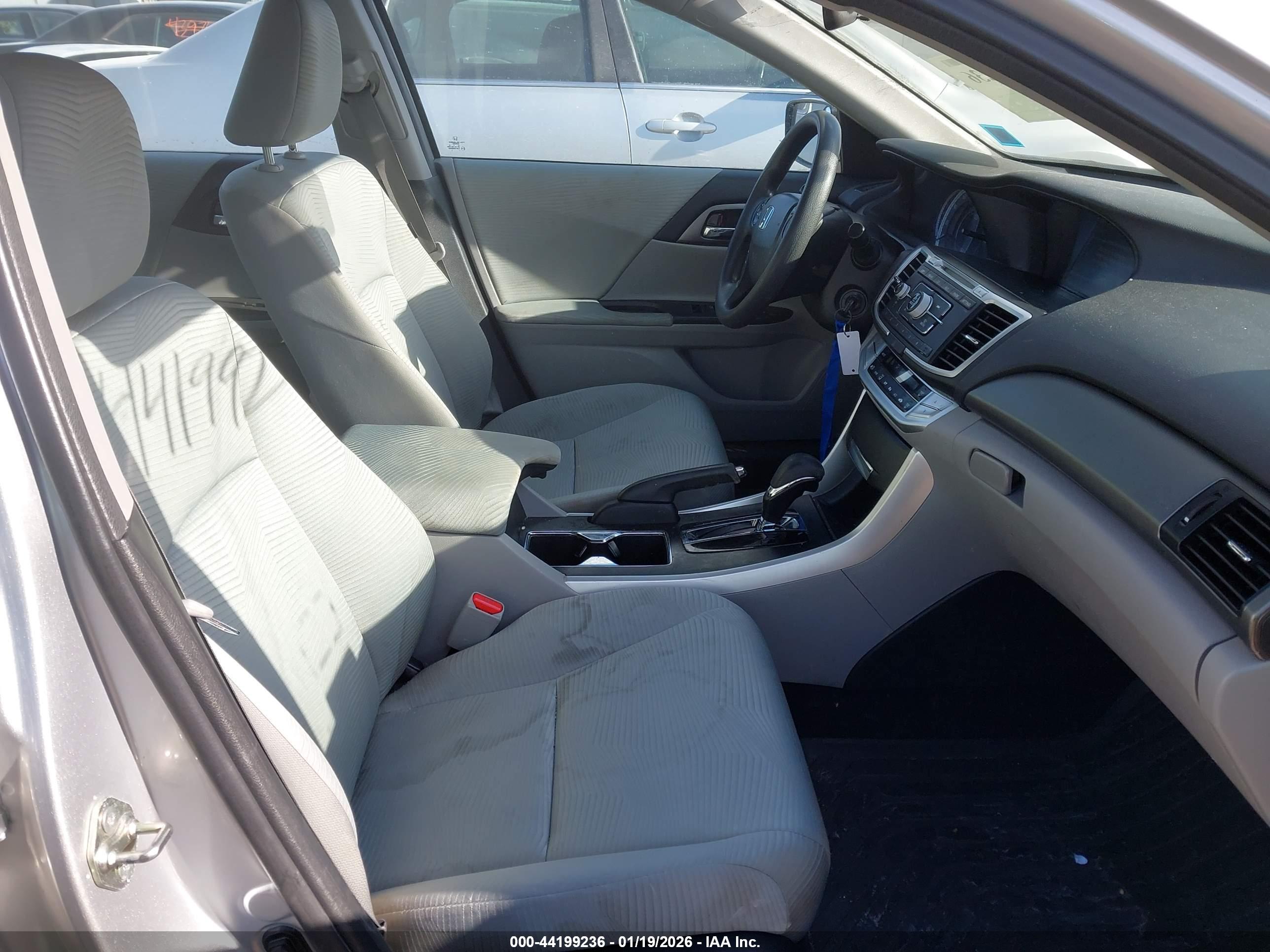 HONDA ACCORD image 5