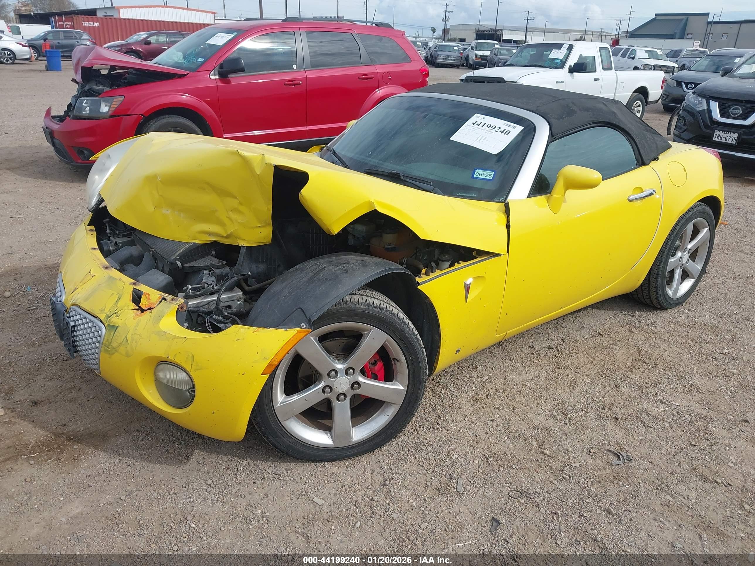 PONTIAC SOLSTICE image 2