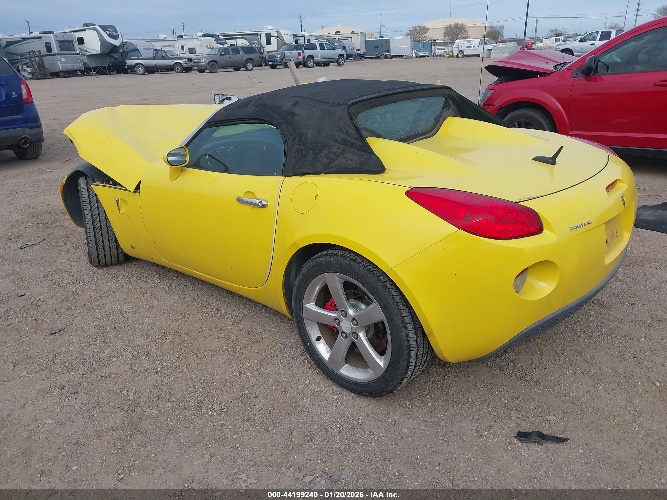 PONTIAC SOLSTICE image 3