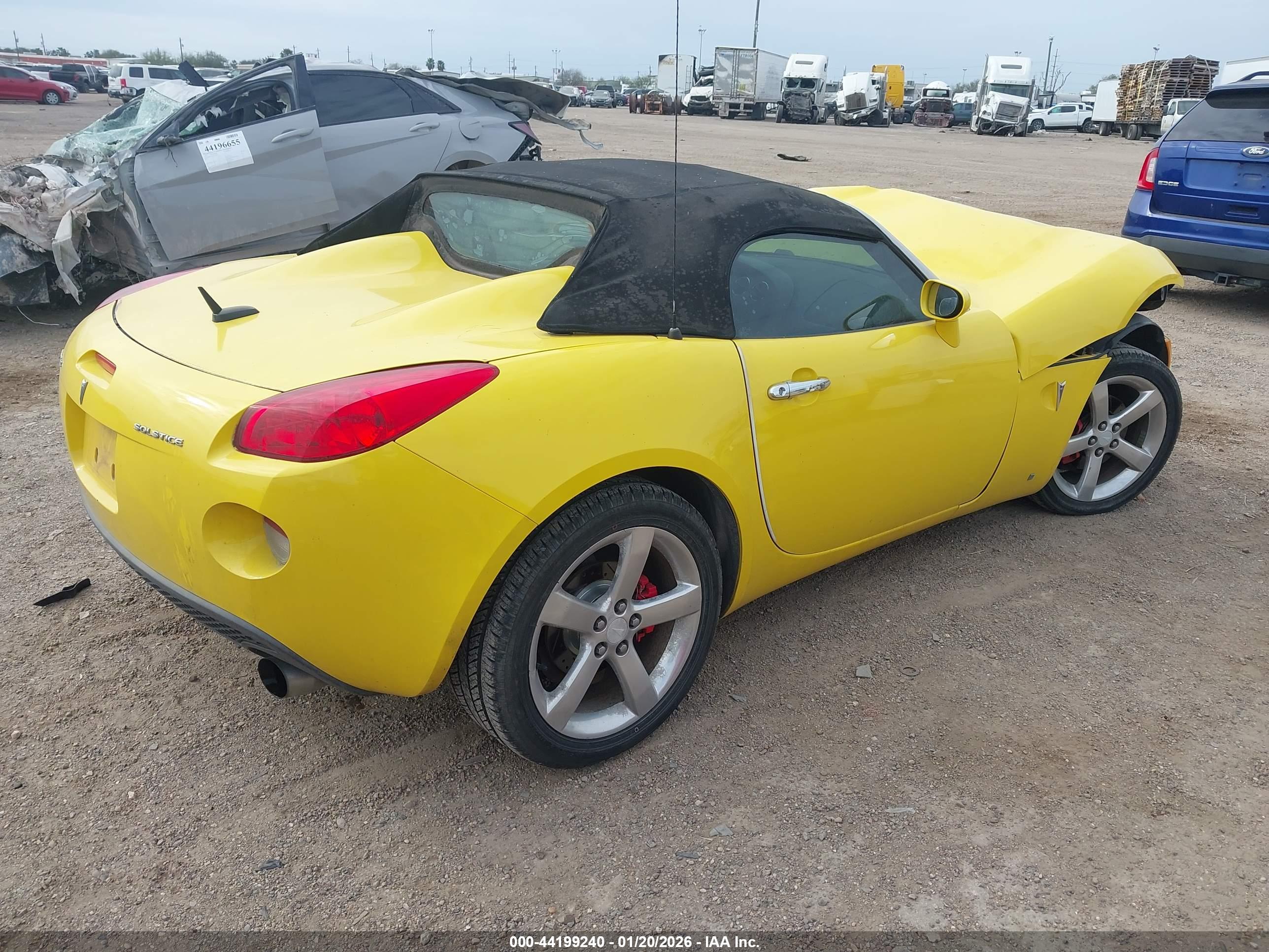 PONTIAC SOLSTICE image 4