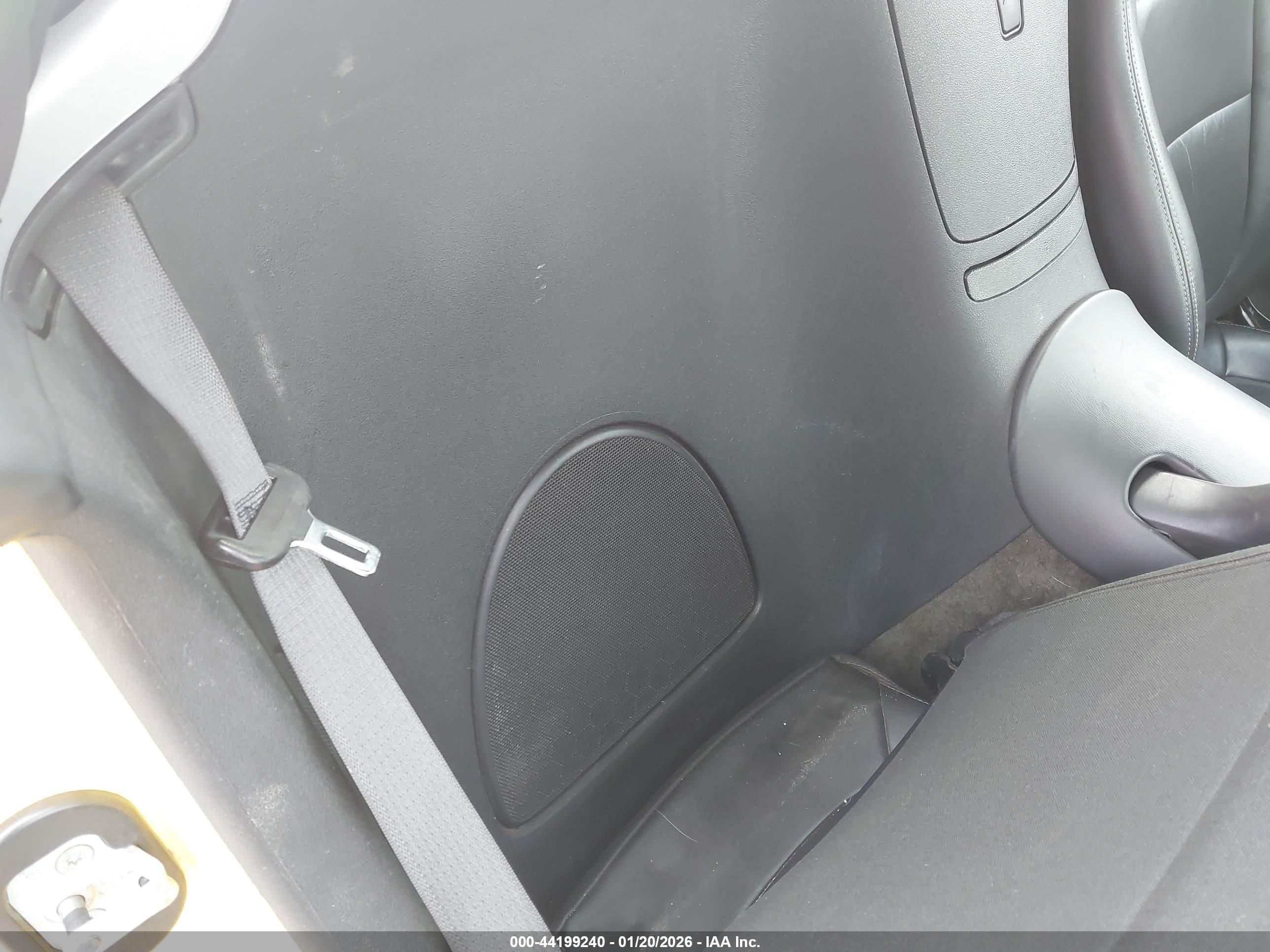 PONTIAC SOLSTICE image 8