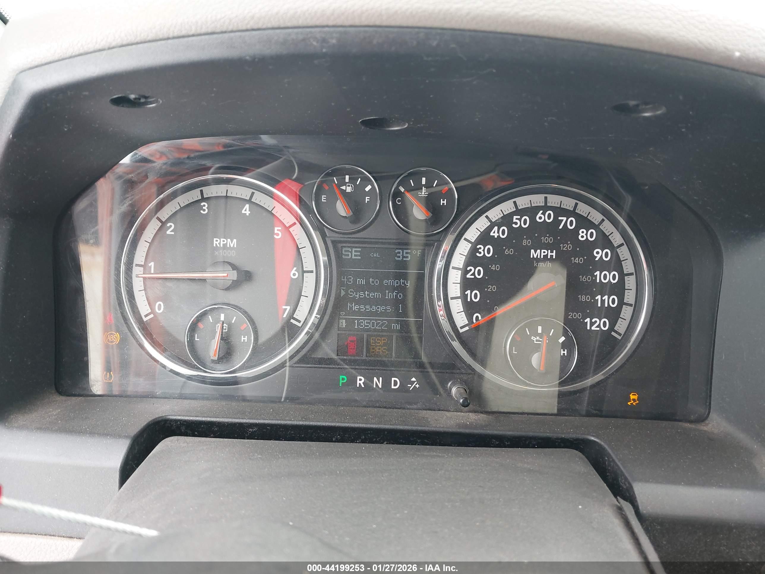 DODGE RAM image 7