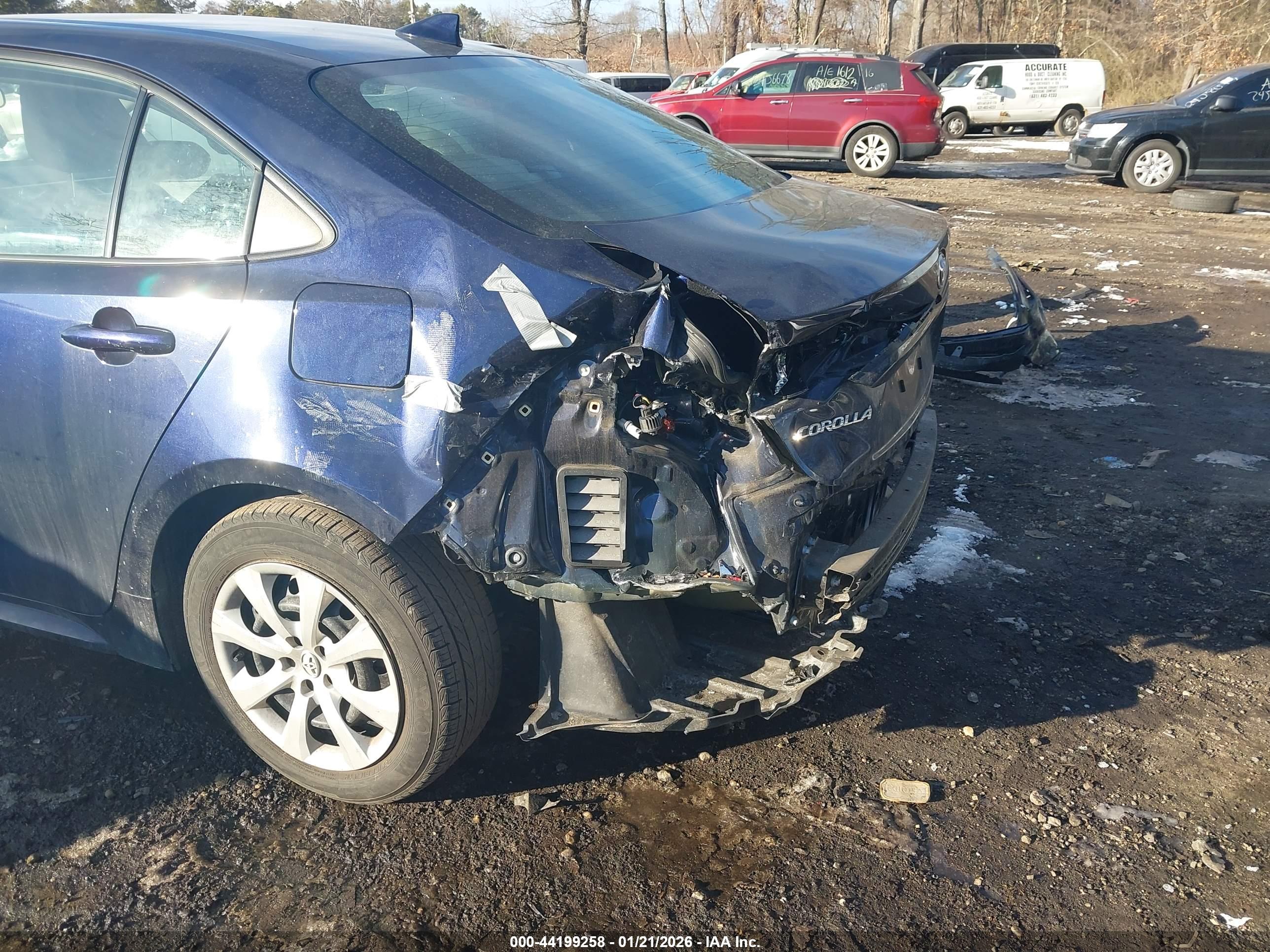 TOYOTA COROLLA image 6