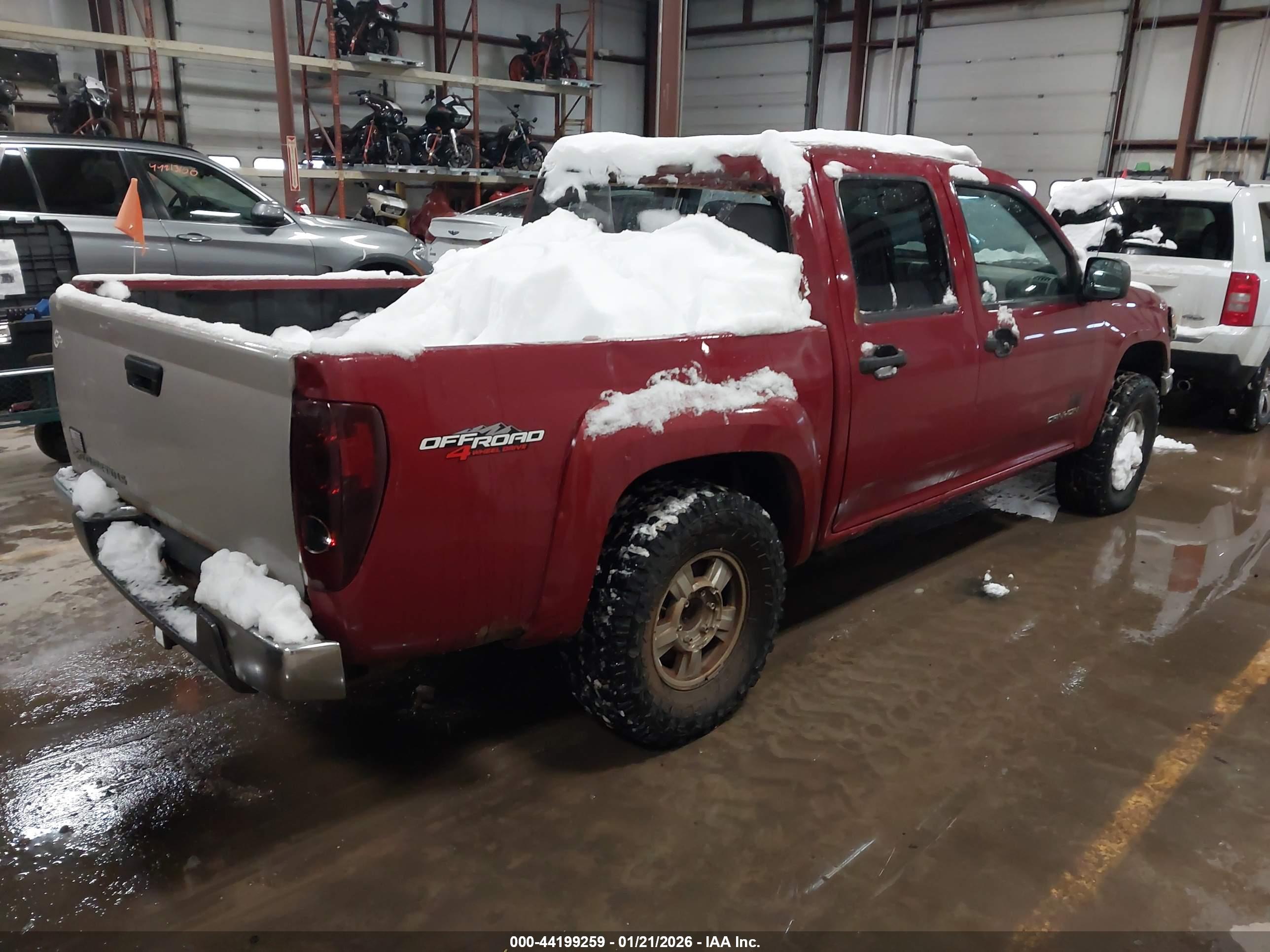 GMC CANYON image 4