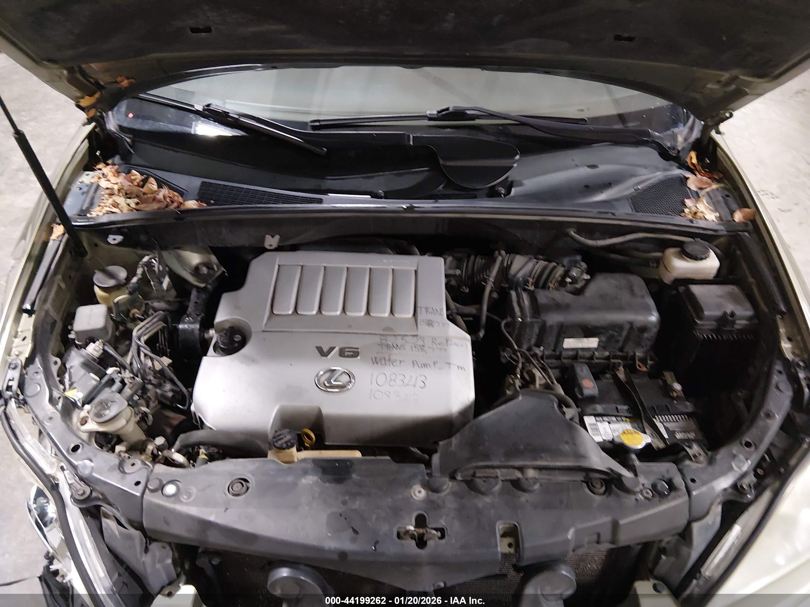 LEXUS RX image 10