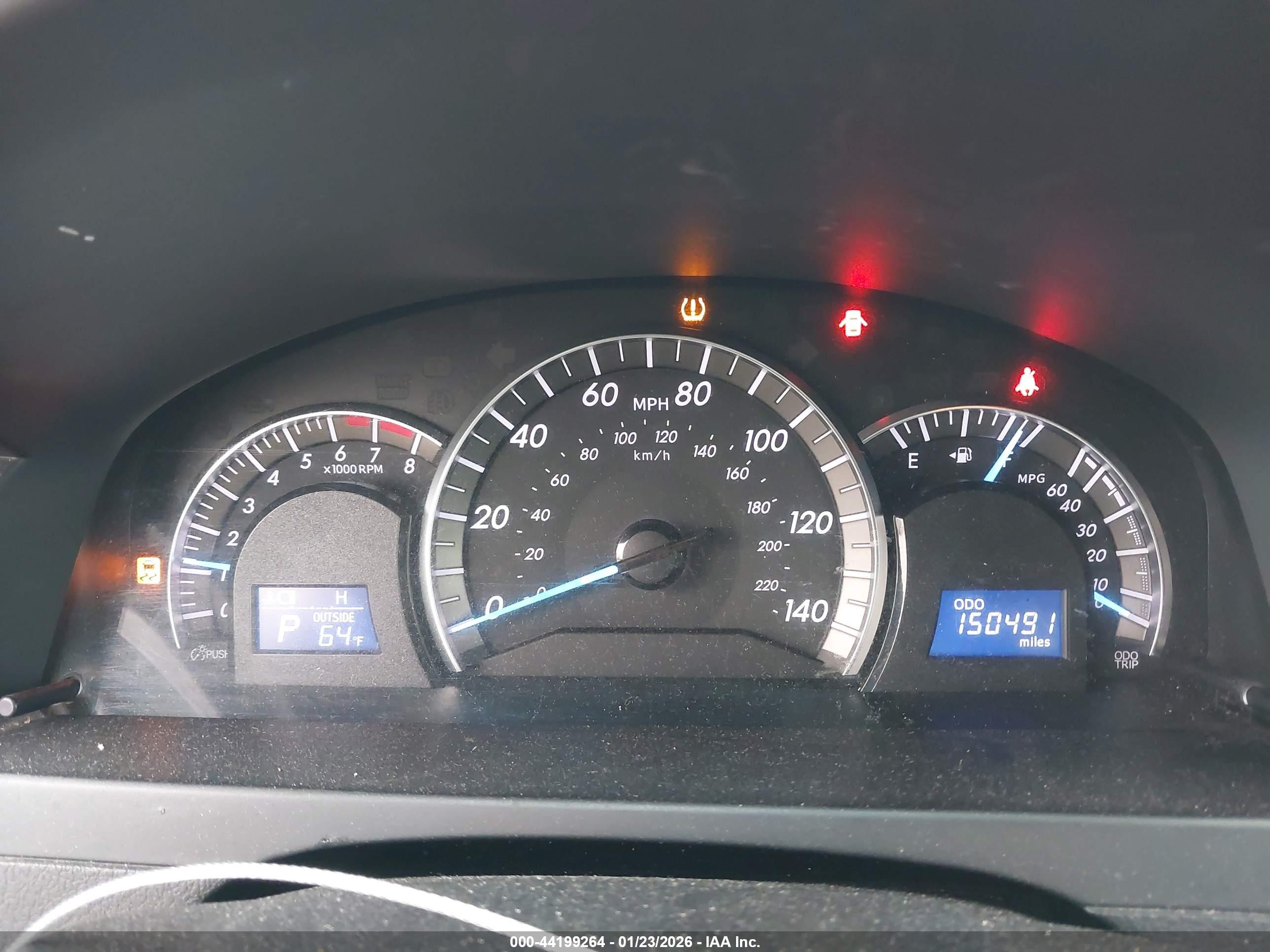 TOYOTA CAMRY image 7