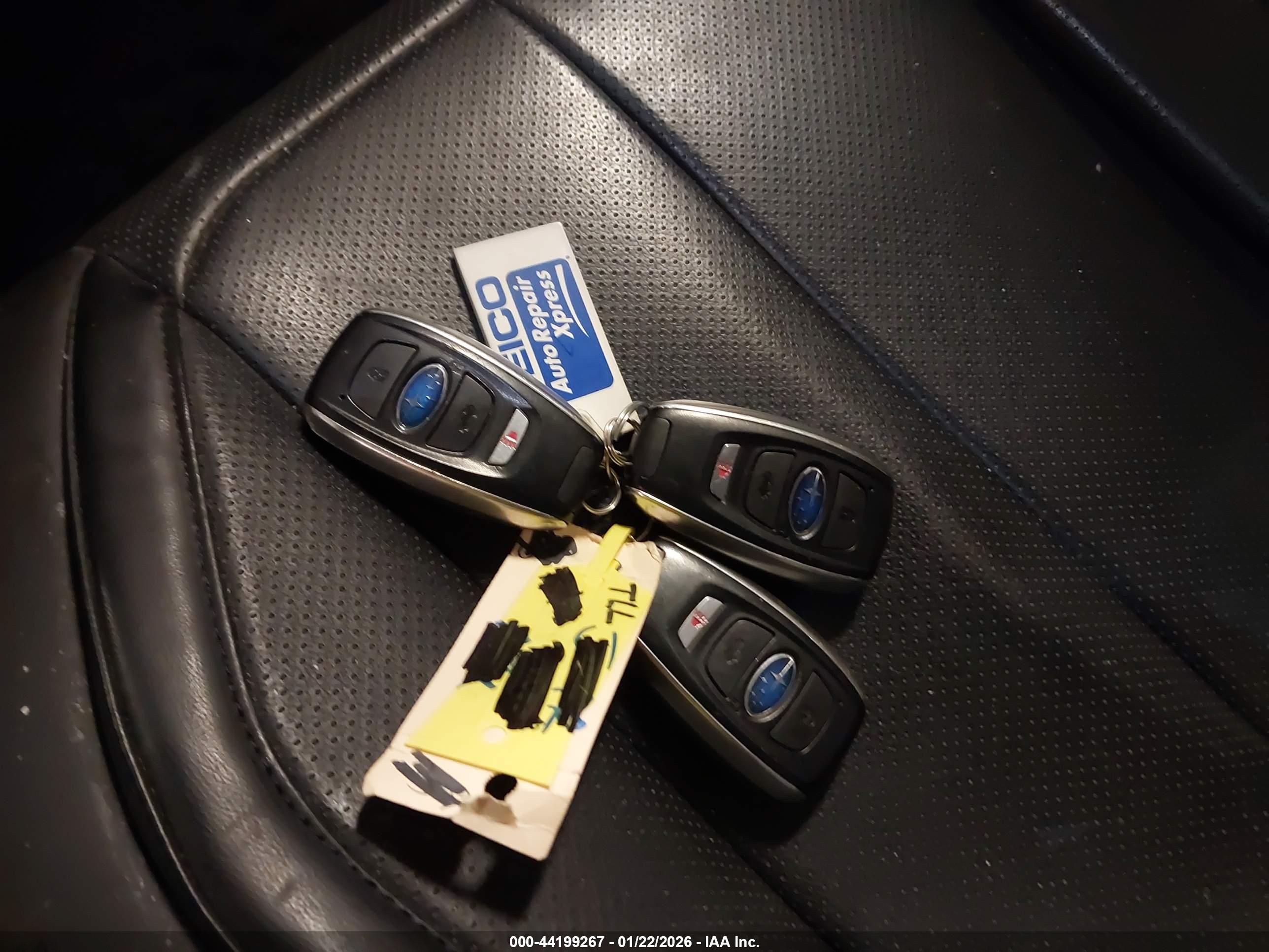 SUBARU OUTBACK image 11
