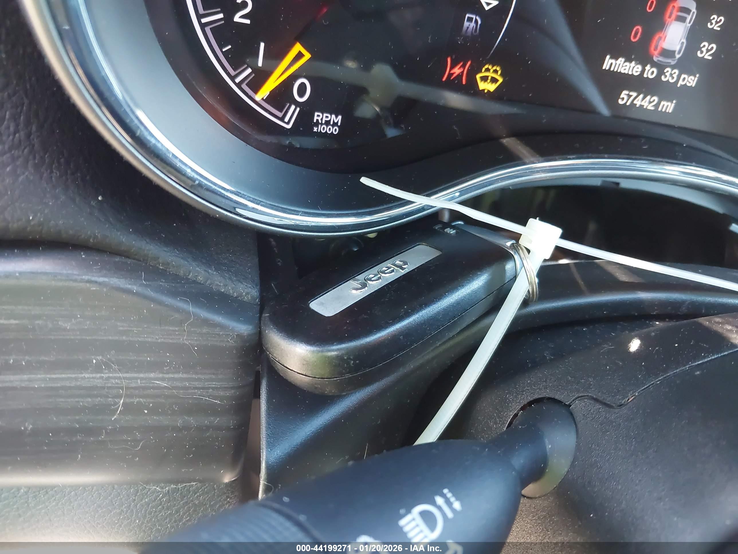 JEEP GRAND image 11