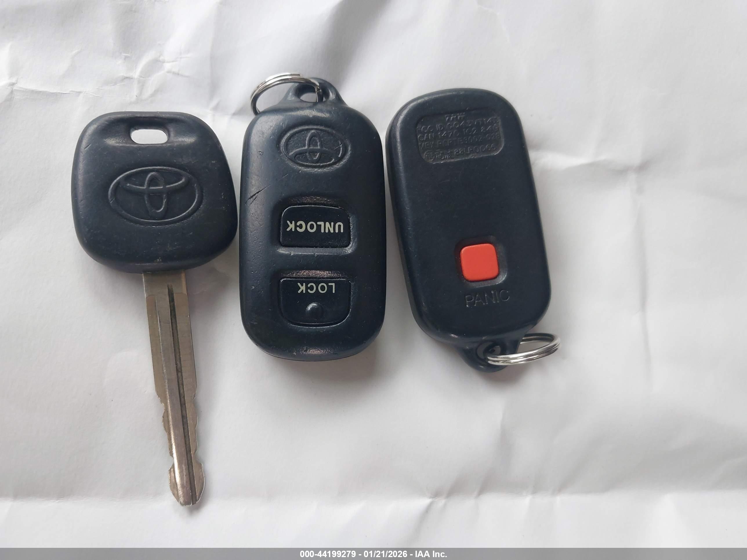 TOYOTA COROLLA image 11