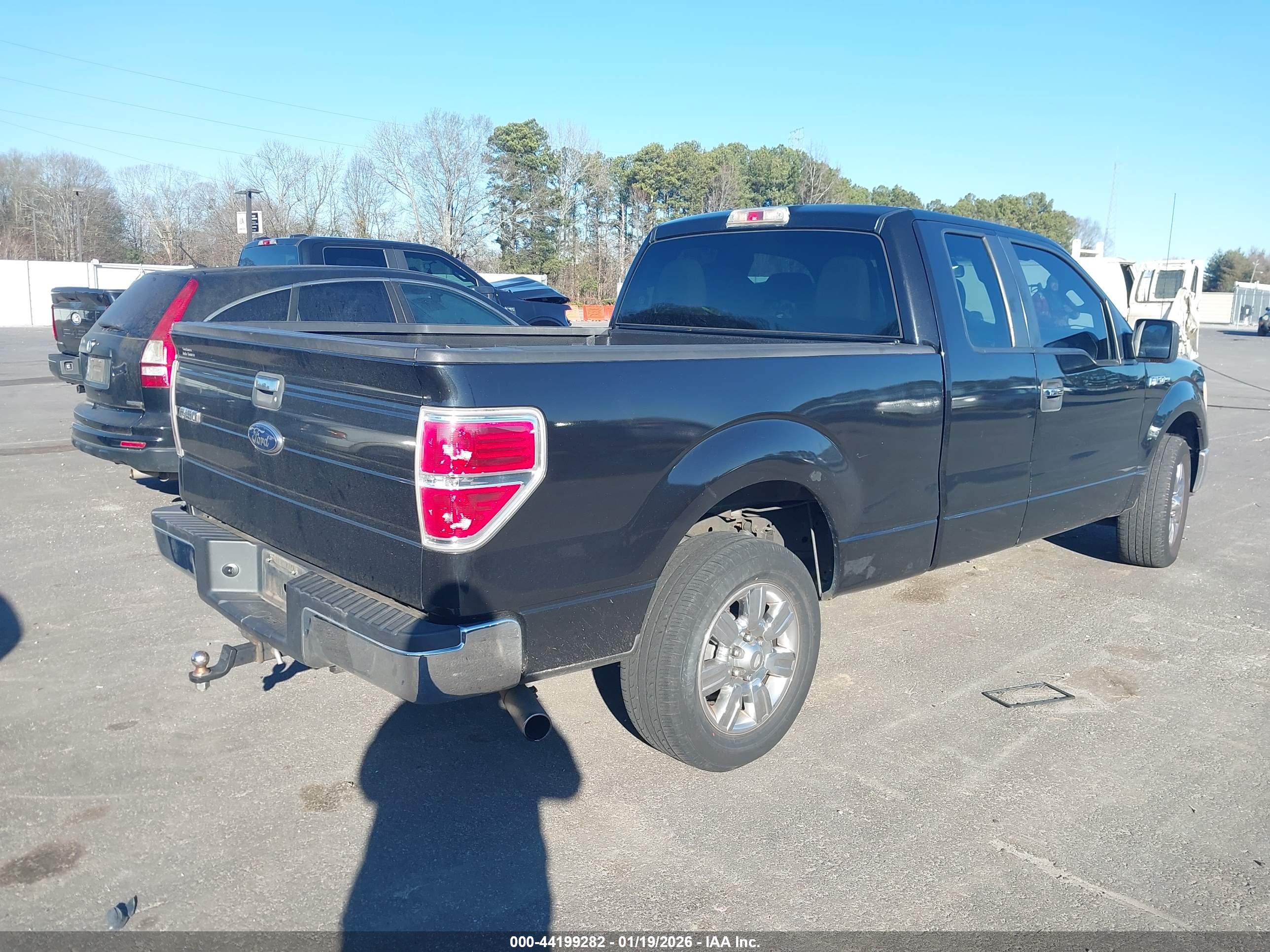 FORD F-150 image 4