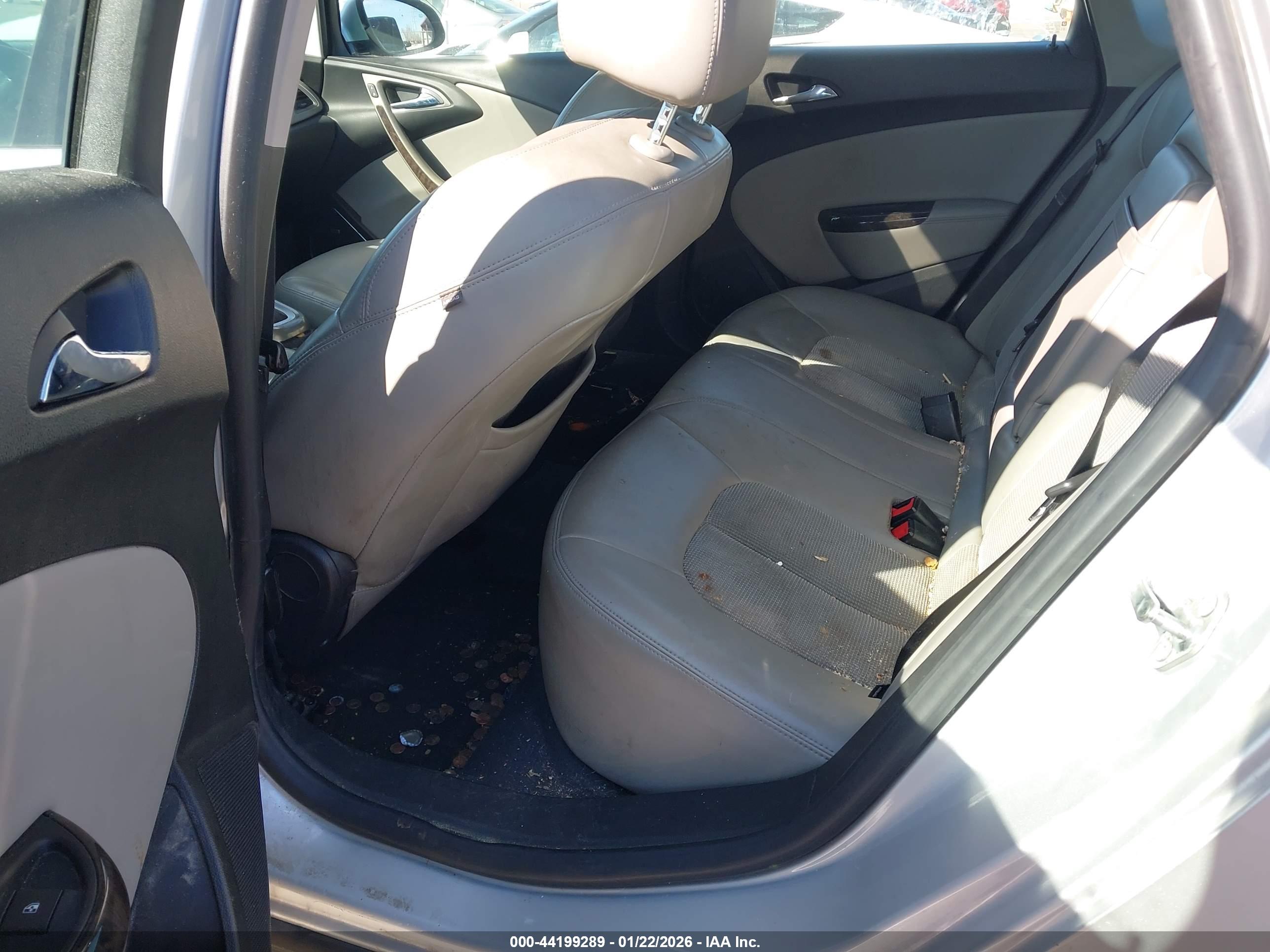 BUICK VERANO image 8