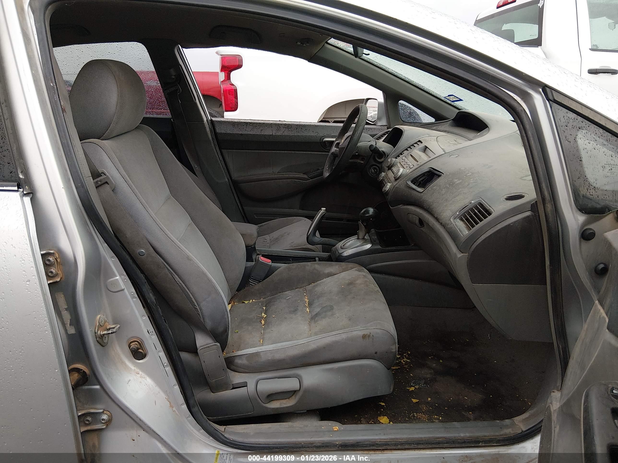 HONDA CIVIC image 5