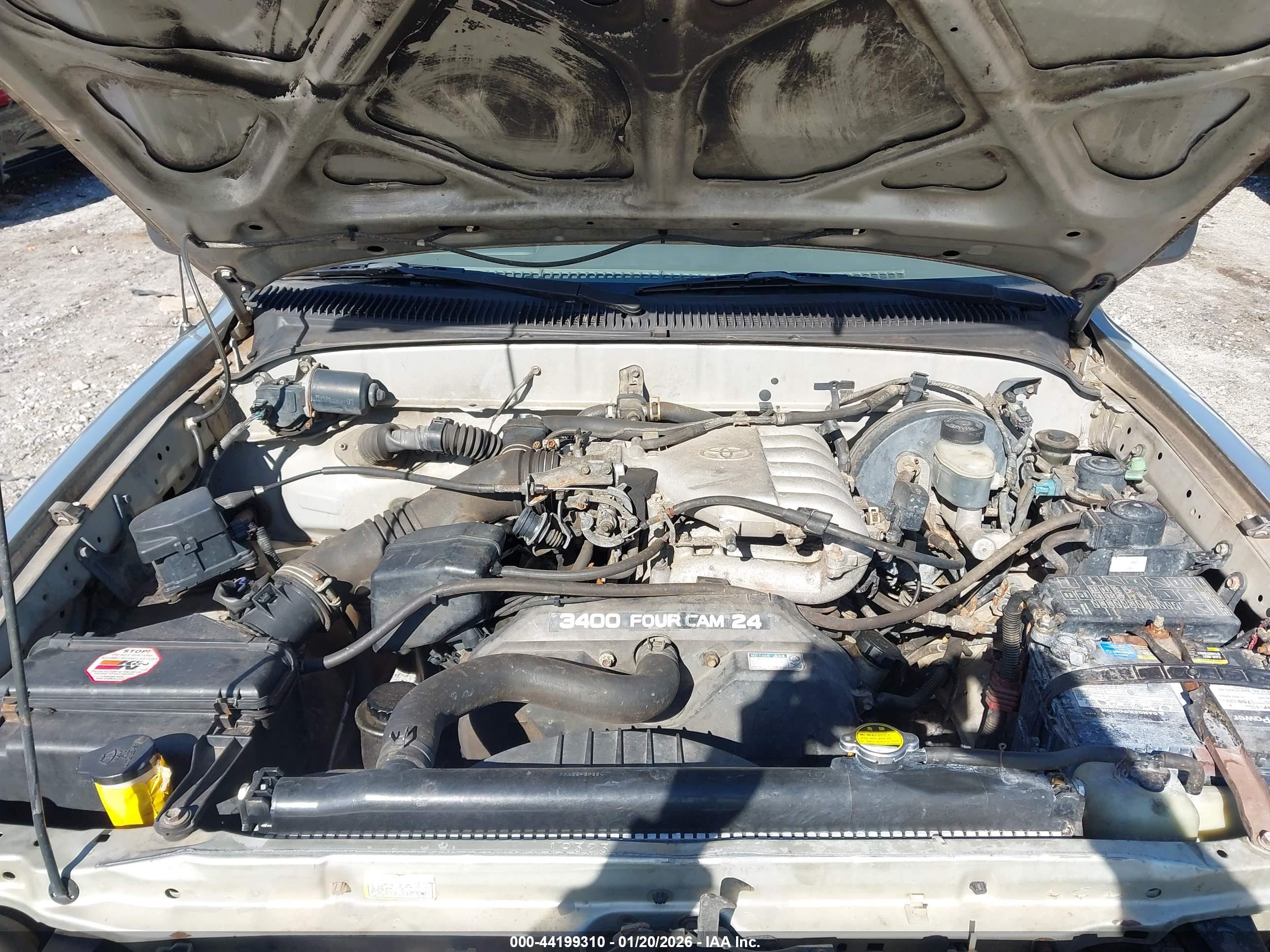 TOYOTA TACOMA image 10