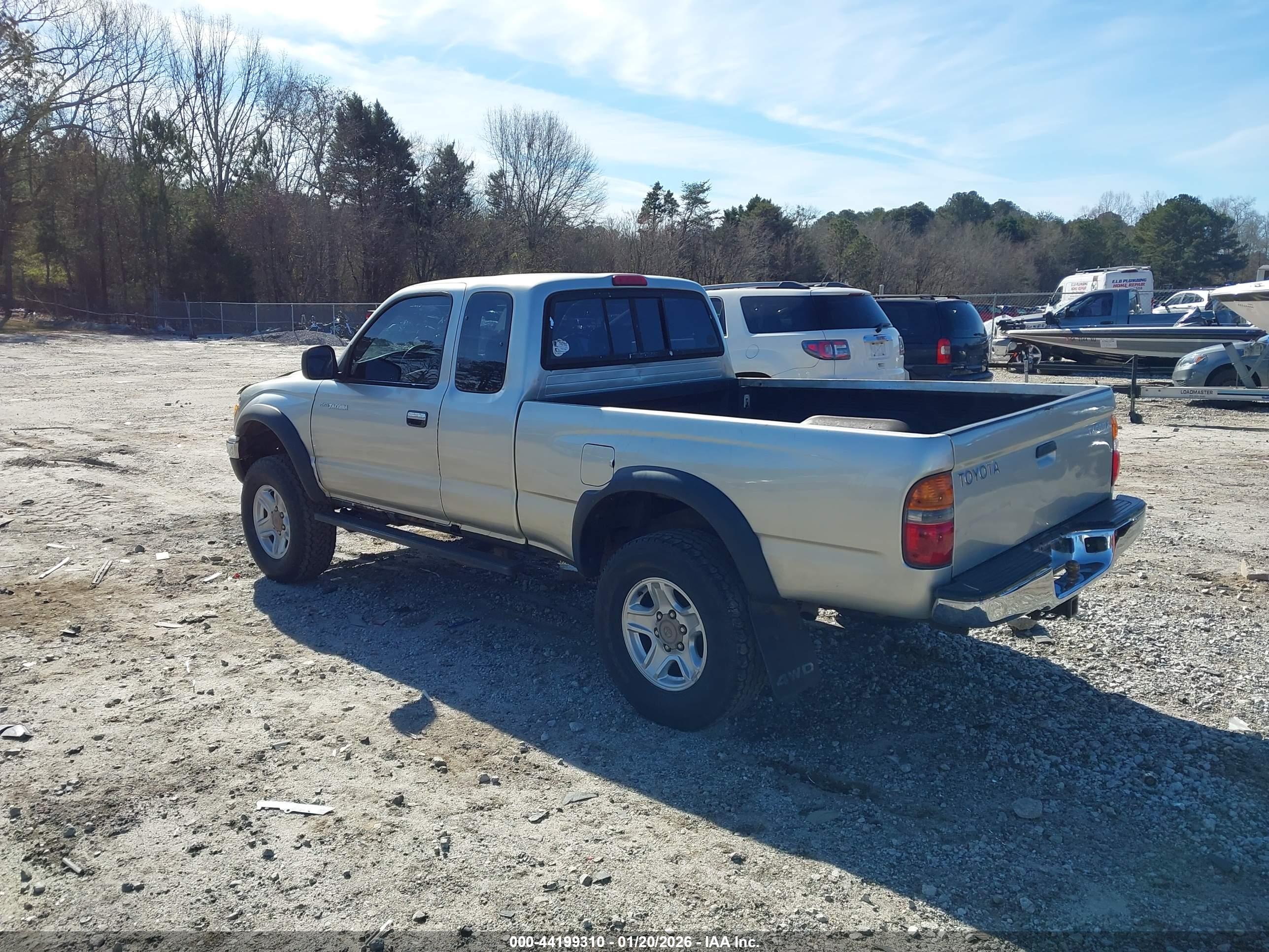 TOYOTA TACOMA image 3