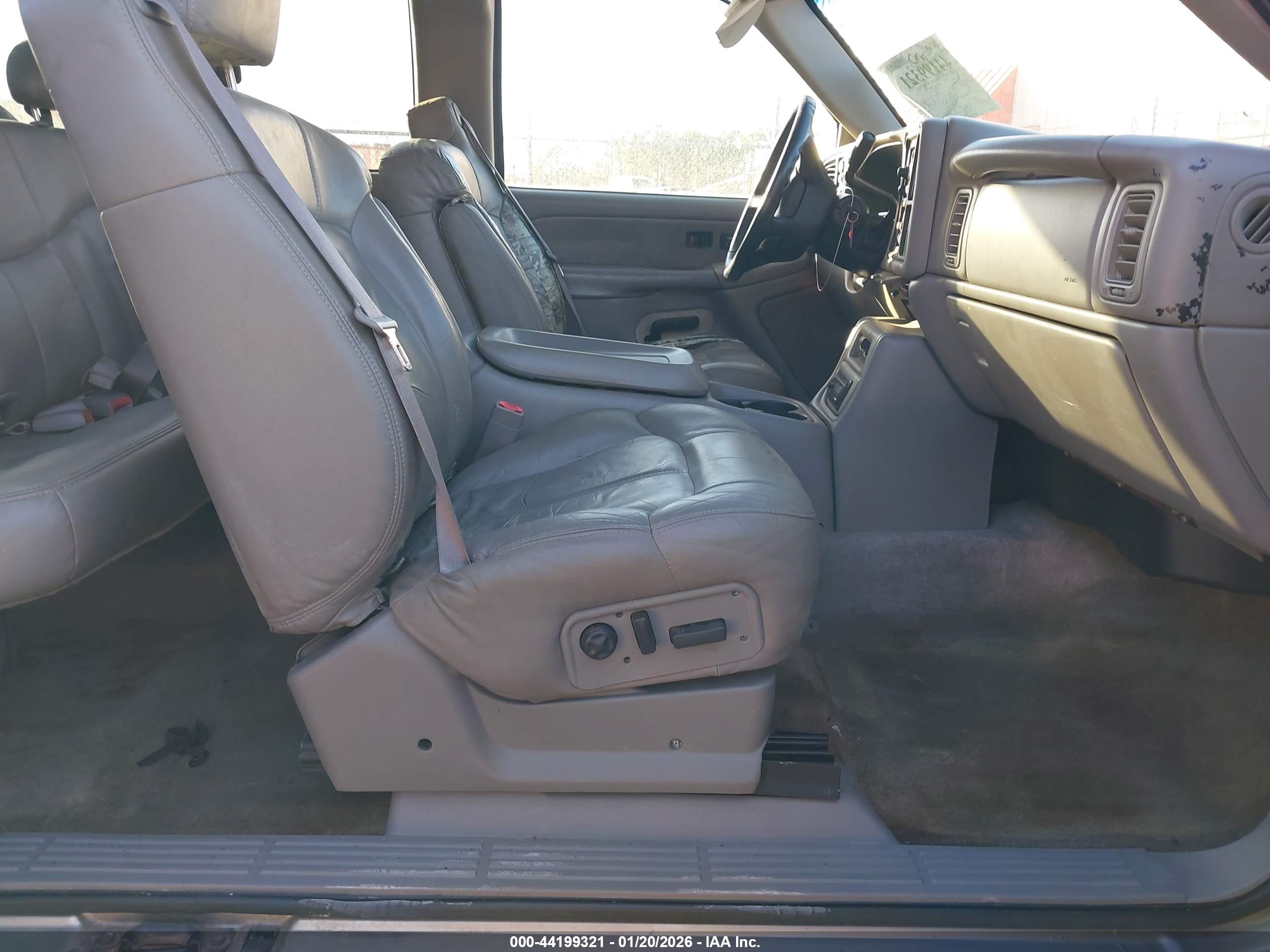 GMC SIERRA image 5