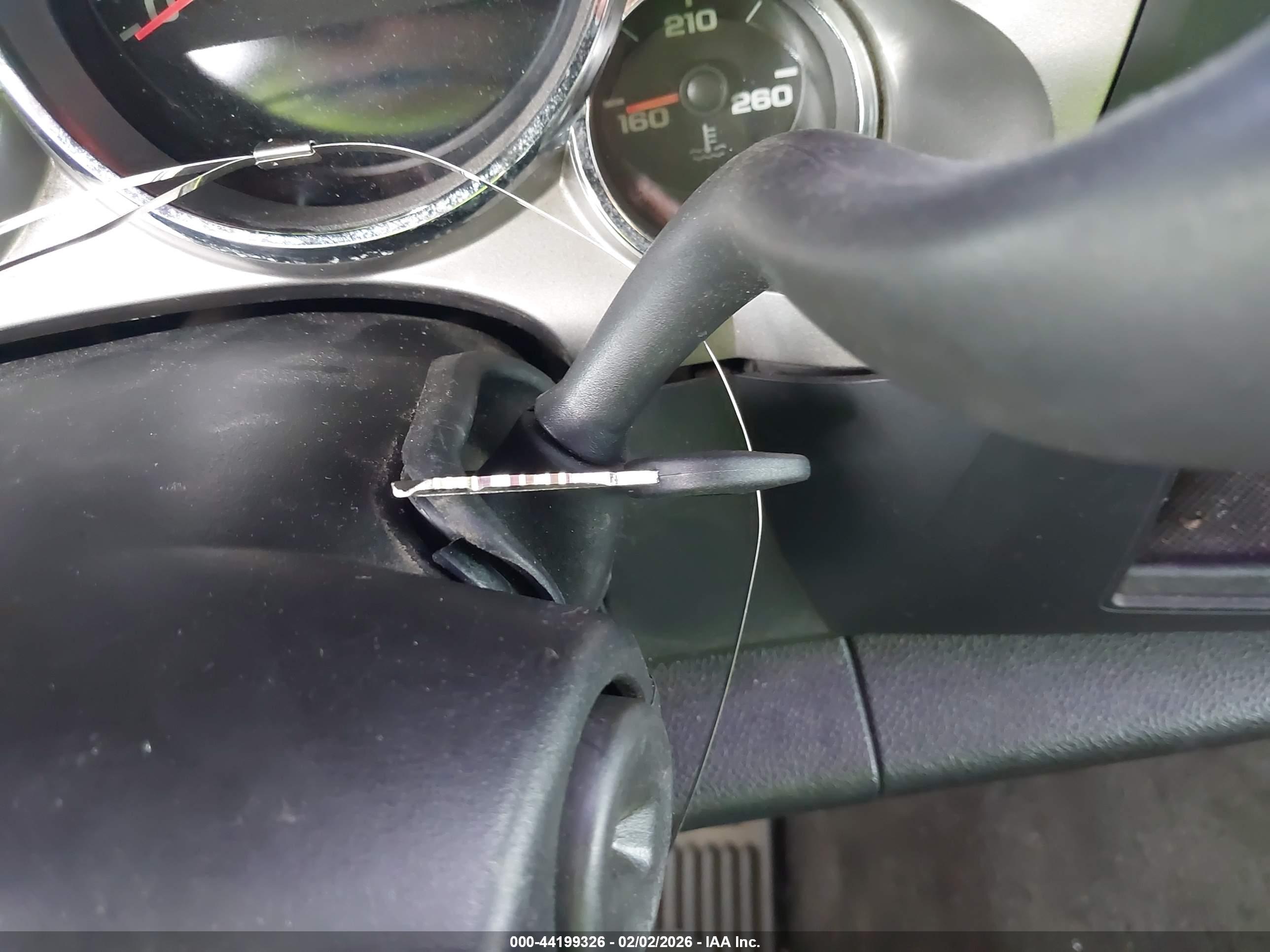 GMC SIERRA image 11