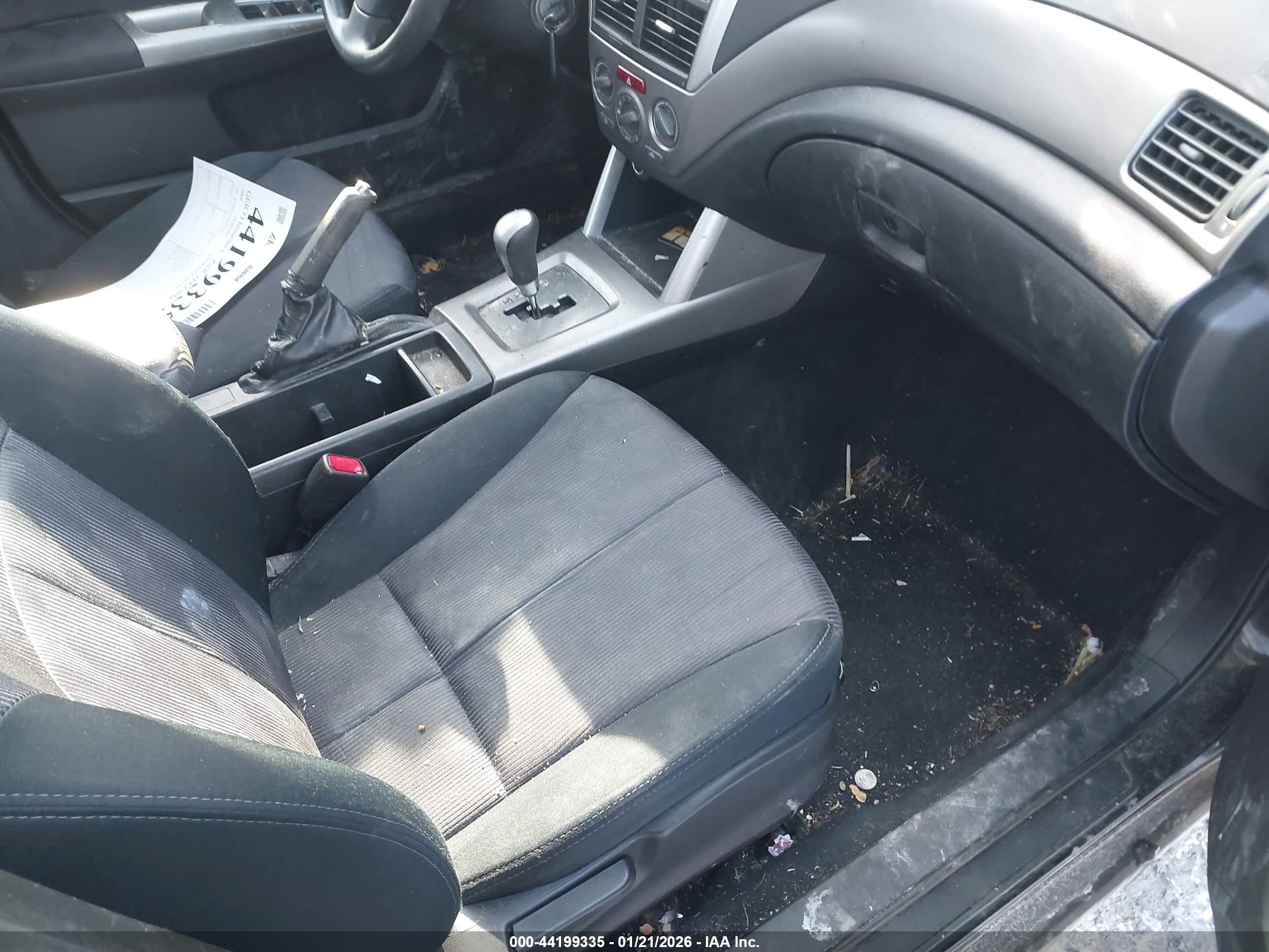 SUBARU FORESTER image 5
