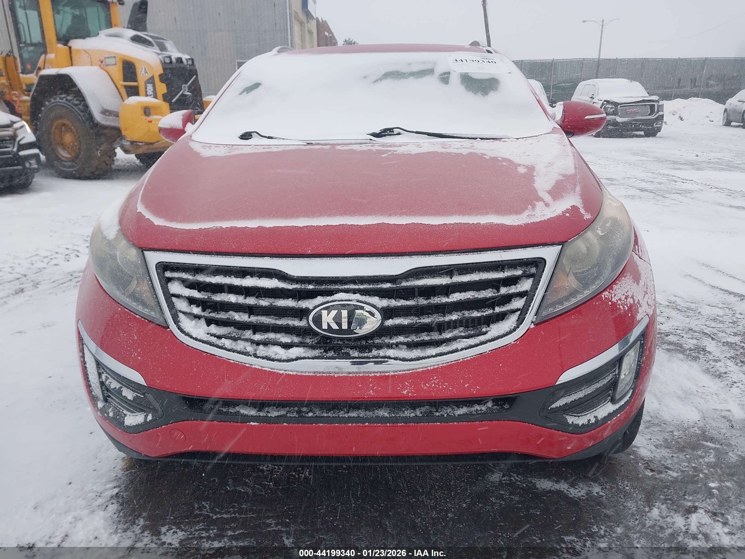 KIA SPORTAGE image 6