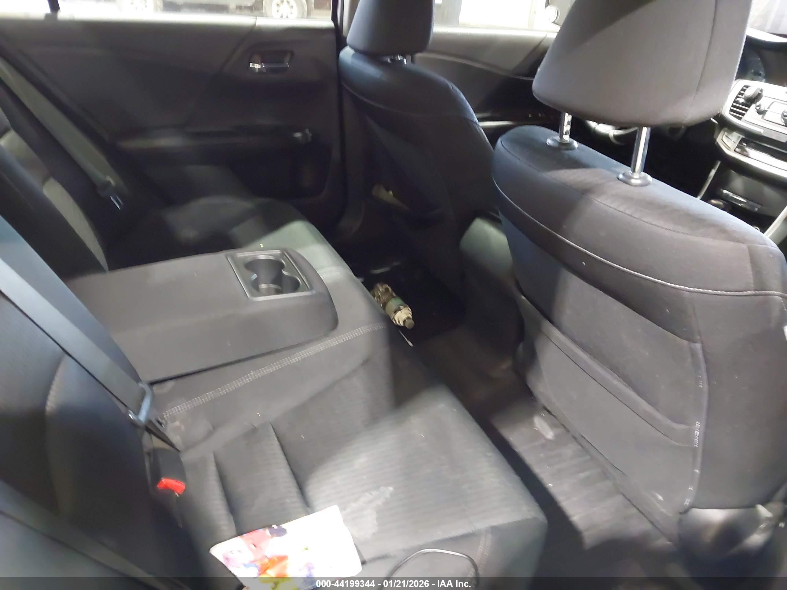 HONDA ACCORD image 8