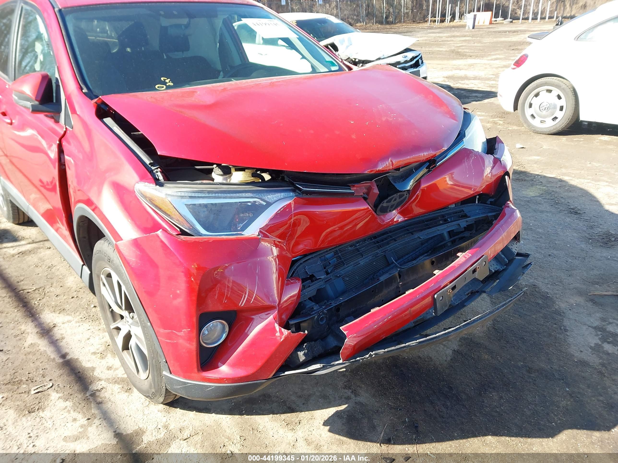 TOYOTA RAV4 image 6