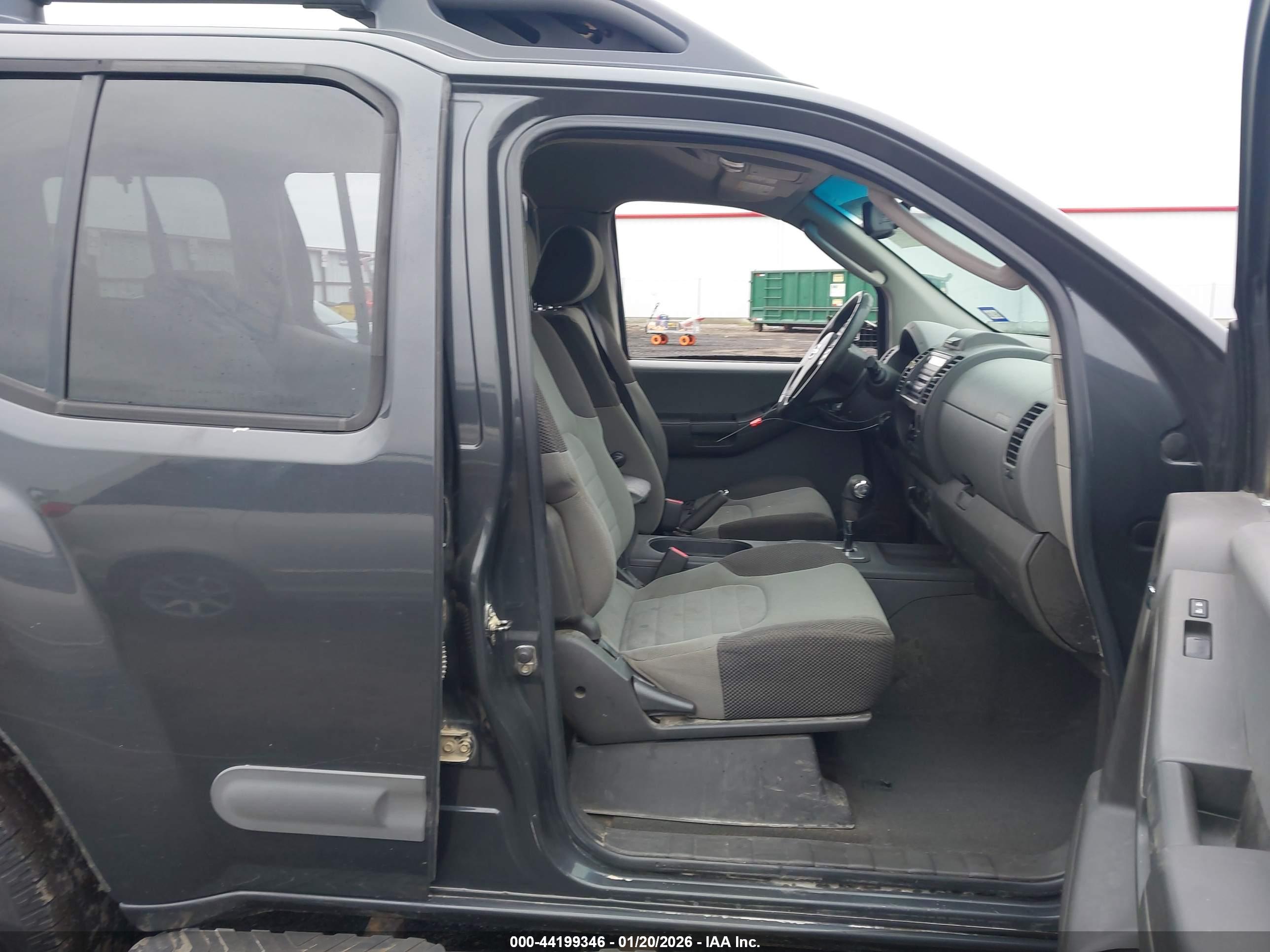 NISSAN XTERRA image 5