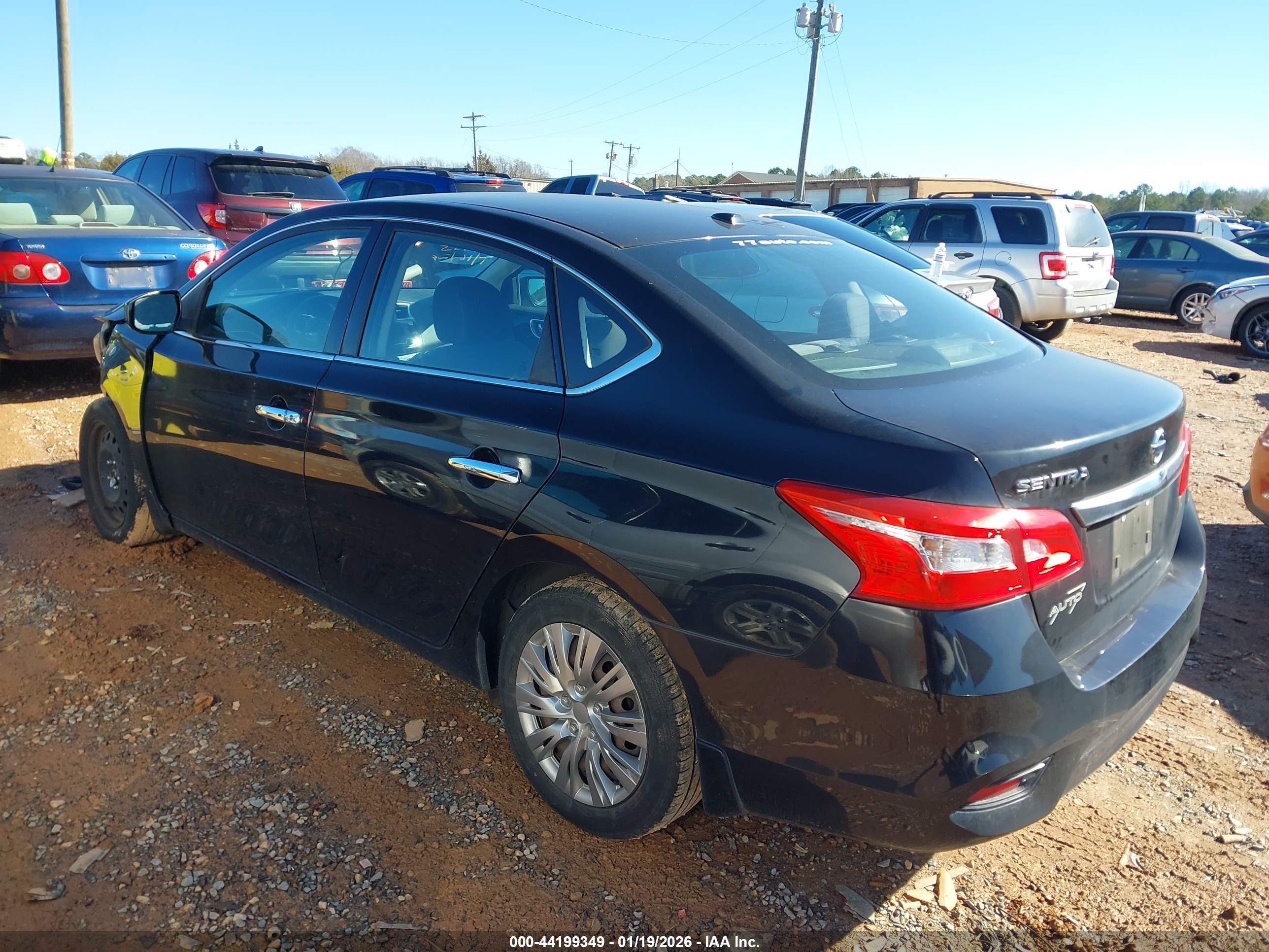 NISSAN SENTRA image 3